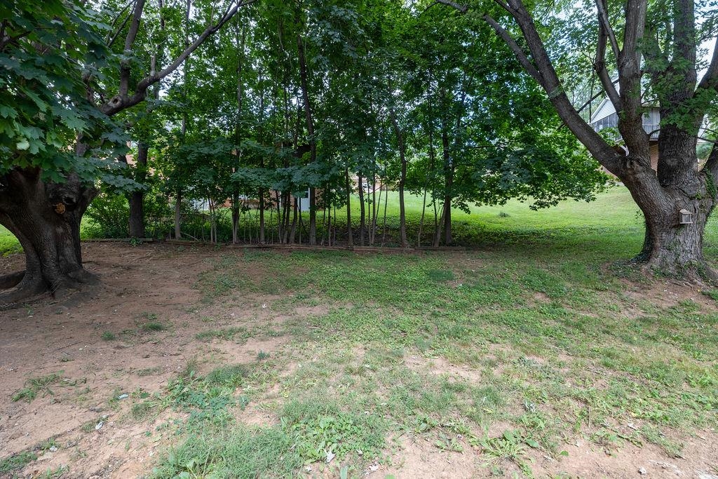 906 BELMORE AVE, STAUNTON, Virginia 24401, 3 Bedrooms Bedrooms, ,1 BathroomBathrooms,Residential,906 BELMORE AVE,668255 MLS # 668255