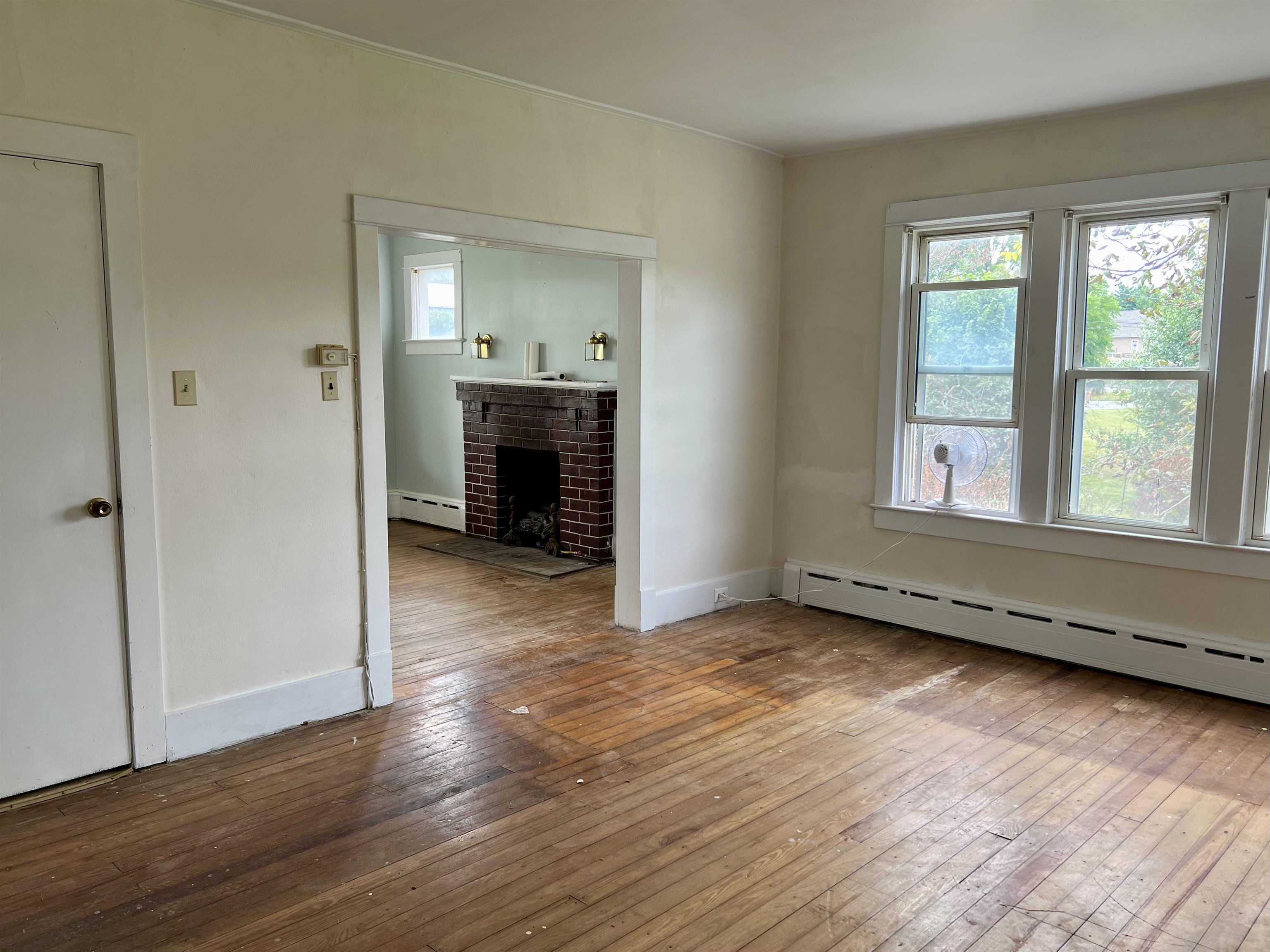 411 SHENANDOAH AVE, SHENANDOAH, Virginia 22849, 3 Bedrooms Bedrooms, ,1 BathroomBathrooms,Residential,411 SHENANDOAH AVE,668256 MLS # 668256