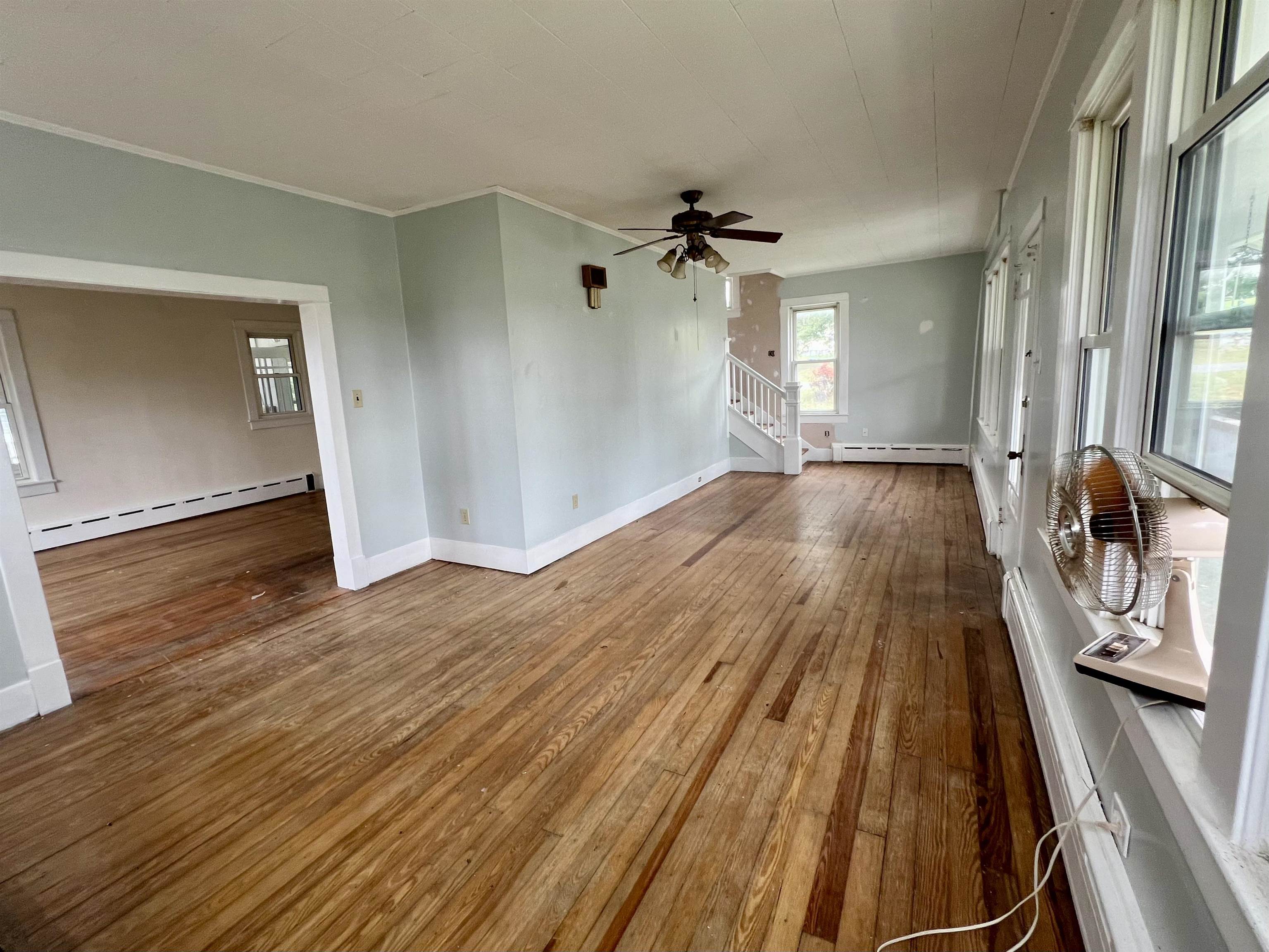 411 SHENANDOAH AVE, SHENANDOAH, Virginia 22849, 3 Bedrooms Bedrooms, ,1 BathroomBathrooms,Residential,411 SHENANDOAH AVE,668256 MLS # 668256