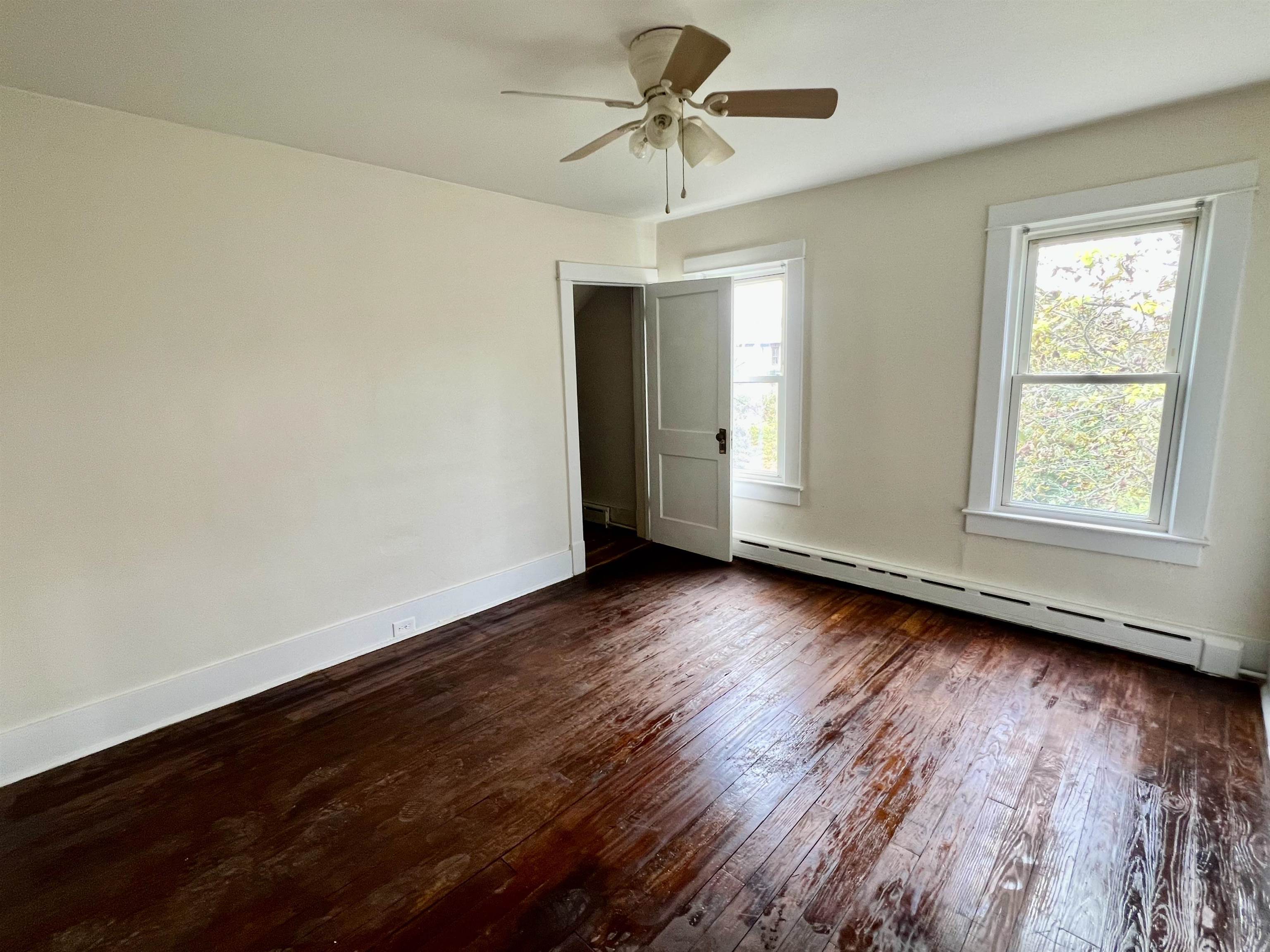 411 SHENANDOAH AVE, SHENANDOAH, Virginia 22849, 3 Bedrooms Bedrooms, ,1 BathroomBathrooms,Residential,411 SHENANDOAH AVE,668256 MLS # 668256