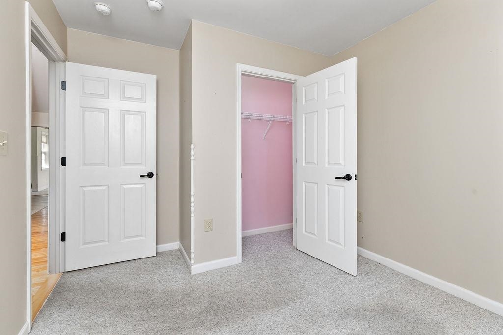 118 RED OAK DR, STAUNTON, Virginia 24401, 3 Bedrooms Bedrooms, ,2 BathroomsBathrooms,Residential,118 RED OAK DR,668257 MLS # 668257