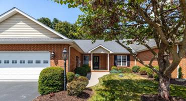 118 RED OAK DR, STAUNTON, Virginia 24401, 3 Bedrooms Bedrooms, ,2 BathroomsBathrooms,Residential,118 RED OAK DR,668257 MLS # 668257