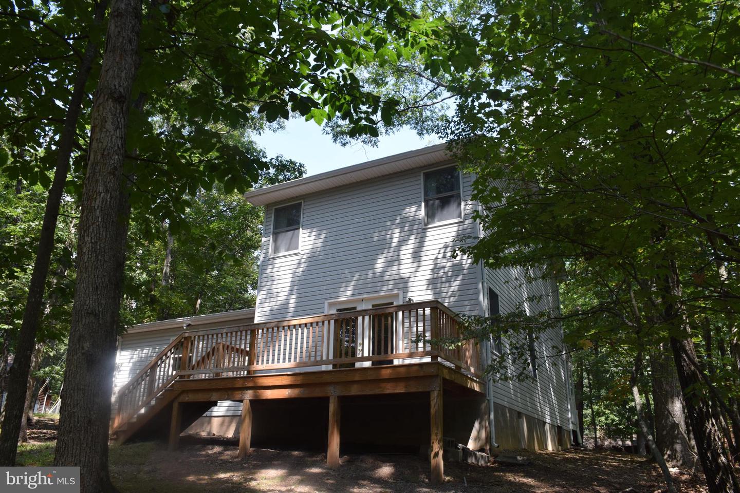 100 GREENBRIAR CIR, CROSS JUNCTION, Virginia 22625, 3 Bedrooms Bedrooms, ,2 BathroomsBathrooms,Residential,For sale,100 GREENBRIAR CIR,VAFV2036362 MLS # VAFV2036362