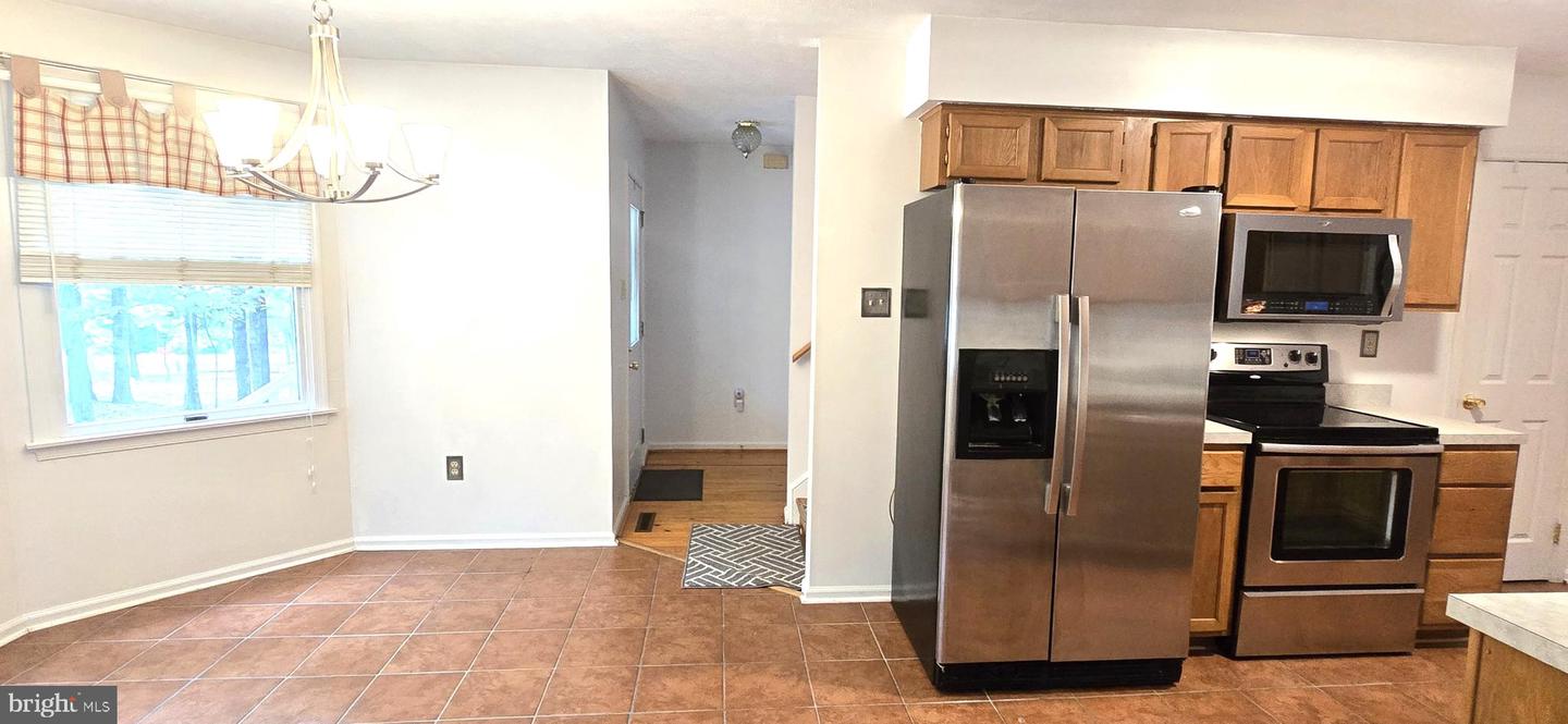 100 GREENBRIAR CIR, CROSS JUNCTION, Virginia 22625, 3 Bedrooms Bedrooms, ,2 BathroomsBathrooms,Residential,For sale,100 GREENBRIAR CIR,VAFV2036362 MLS # VAFV2036362