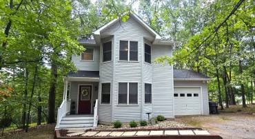 100 GREENBRIAR CIR, CROSS JUNCTION, Virginia 22625, 3 Bedrooms Bedrooms, ,2 BathroomsBathrooms,Residential,For sale,100 GREENBRIAR CIR,VAFV2036362 MLS # VAFV2036362