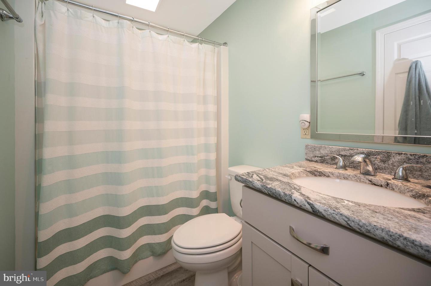 467 GRANDVIEW LNDG, HAGUE, Virginia 22469, 4 Bedrooms Bedrooms, 9 Rooms Rooms,3 BathroomsBathrooms,Residential,For sale,467 GRANDVIEW LNDG,VAWE2009612 MLS # VAWE2009612