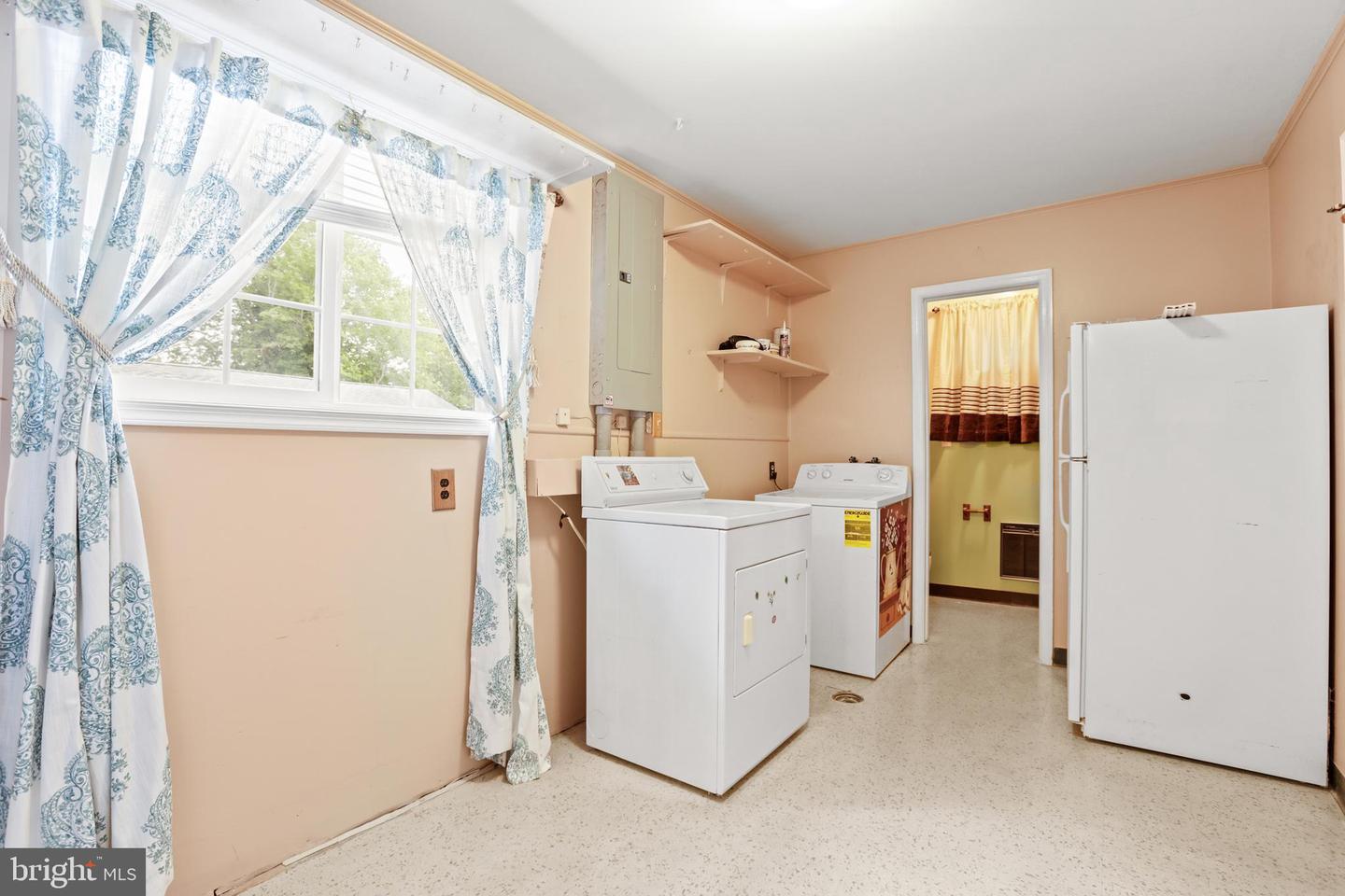 17202 MULBERRY LN, BOWLING GREEN, Virginia 22427, 3 Bedrooms Bedrooms, ,1 BathroomBathrooms,Residential,For sale,17202 MULBERRY LN,VACV2008744 MLS # VACV2008744