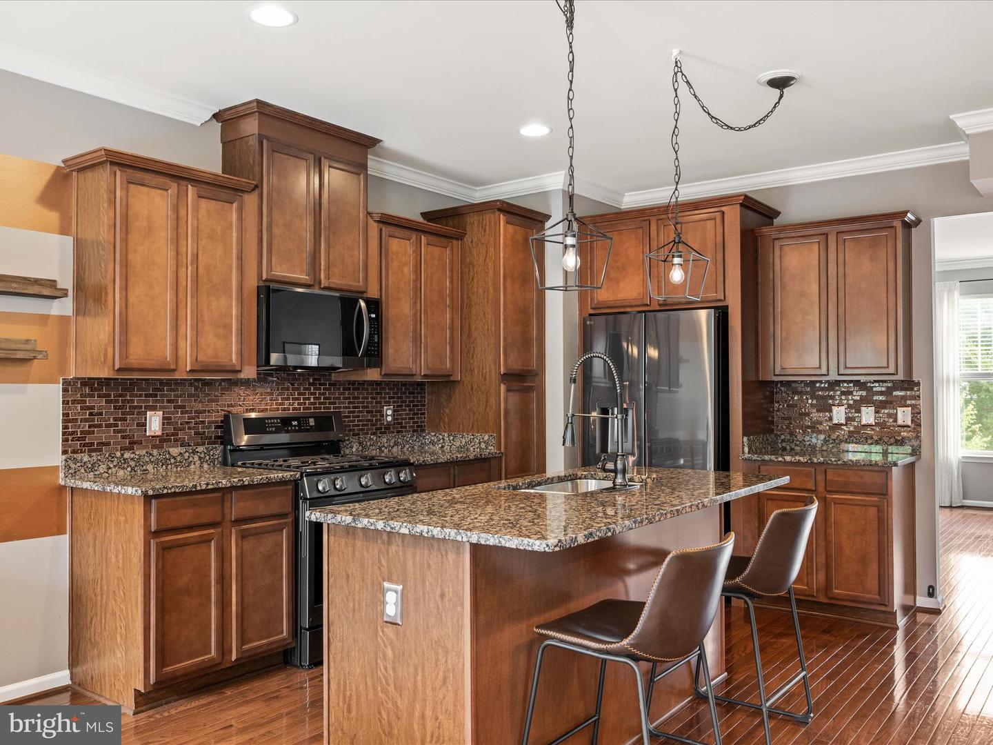 205 CENTENNIAL DR, STEPHENSON, Virginia 22656, 3 Bedrooms Bedrooms, 11 Rooms Rooms,3 BathroomsBathrooms,Residential,For sale,205 CENTENNIAL DR,VAFV2036382 MLS # VAFV2036382