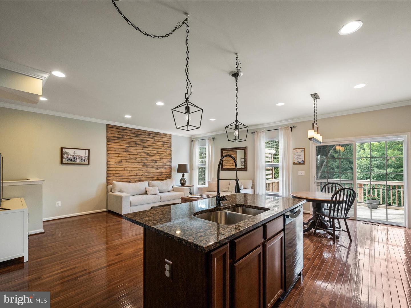 205 CENTENNIAL DR, STEPHENSON, Virginia 22656, 3 Bedrooms Bedrooms, 11 Rooms Rooms,3 BathroomsBathrooms,Residential,For sale,205 CENTENNIAL DR,VAFV2036382 MLS # VAFV2036382