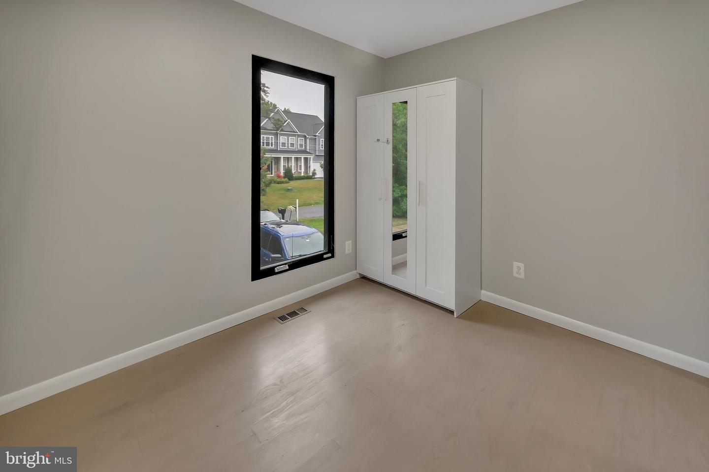 6170 HOWELLS RD, ALEXANDRIA, Virginia 22310, 5 Bedrooms Bedrooms, ,3 BathroomsBathrooms,Residential,For sale,6170 HOWELLS RD,VAFX2263092 MLS # VAFX2263092