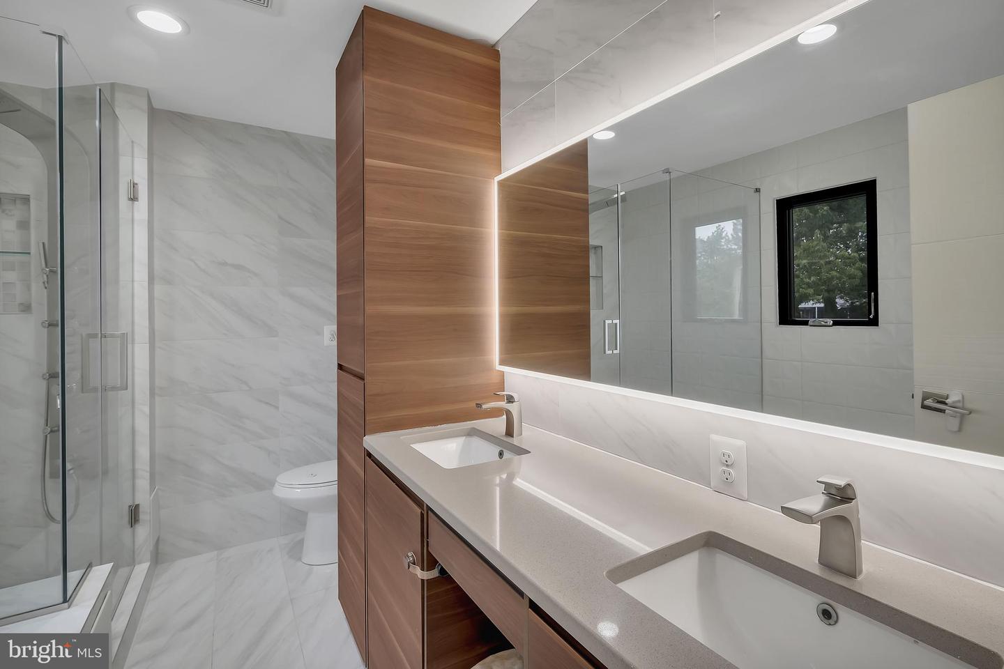 6170 HOWELLS RD, ALEXANDRIA, Virginia 22310, 5 Bedrooms Bedrooms, ,3 BathroomsBathrooms,Residential,For sale,6170 HOWELLS RD,VAFX2263092 MLS # VAFX2263092