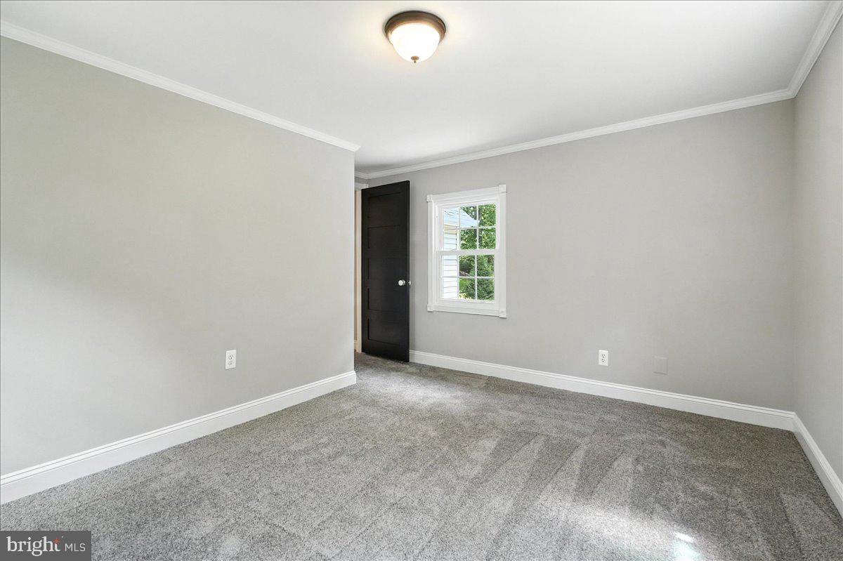7057 BLACKWELL RD, WARRENTON, Virginia 20187, 3 Bedrooms Bedrooms, ,2 BathroomsBathrooms,Residential,For sale,7057 BLACKWELL RD,VAFQ2018060 MLS # VAFQ2018060