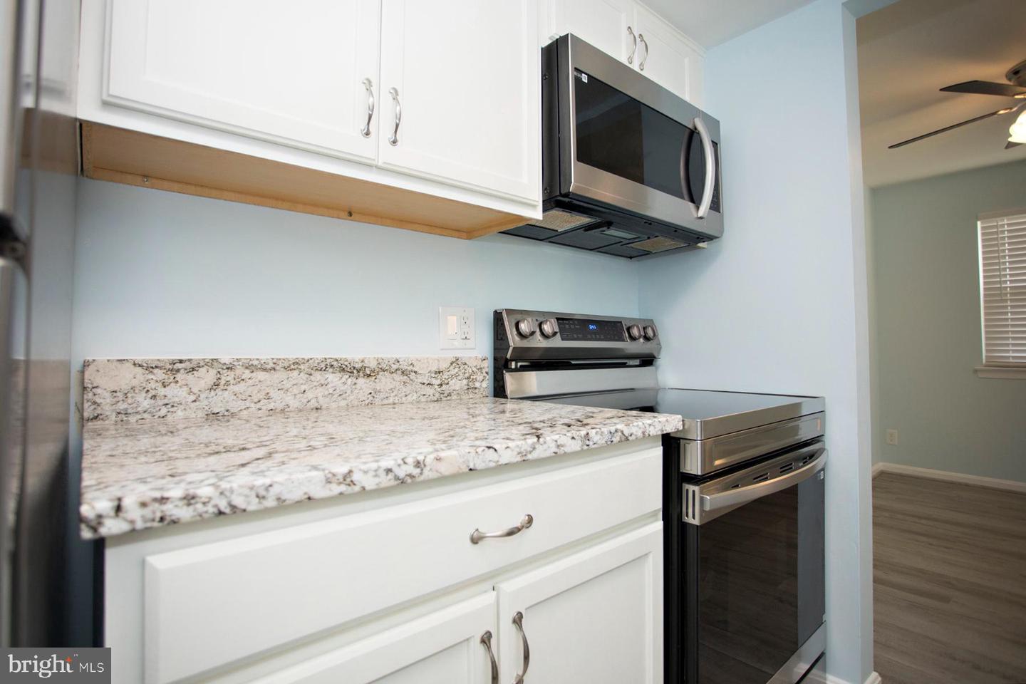 124 OAK DR, STAFFORD, Virginia 22554, 3 Bedrooms Bedrooms, 8 Rooms Rooms,1 BathroomBathrooms,Residential,For sale,124 OAK DR,VAST2042166 MLS # VAST2042166