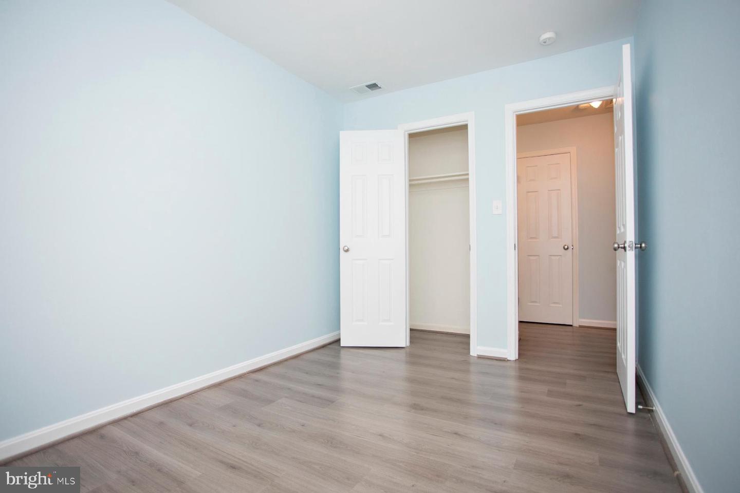 124 OAK DR, STAFFORD, Virginia 22554, 3 Bedrooms Bedrooms, 8 Rooms Rooms,1 BathroomBathrooms,Residential,For sale,124 OAK DR,VAST2042166 MLS # VAST2042166