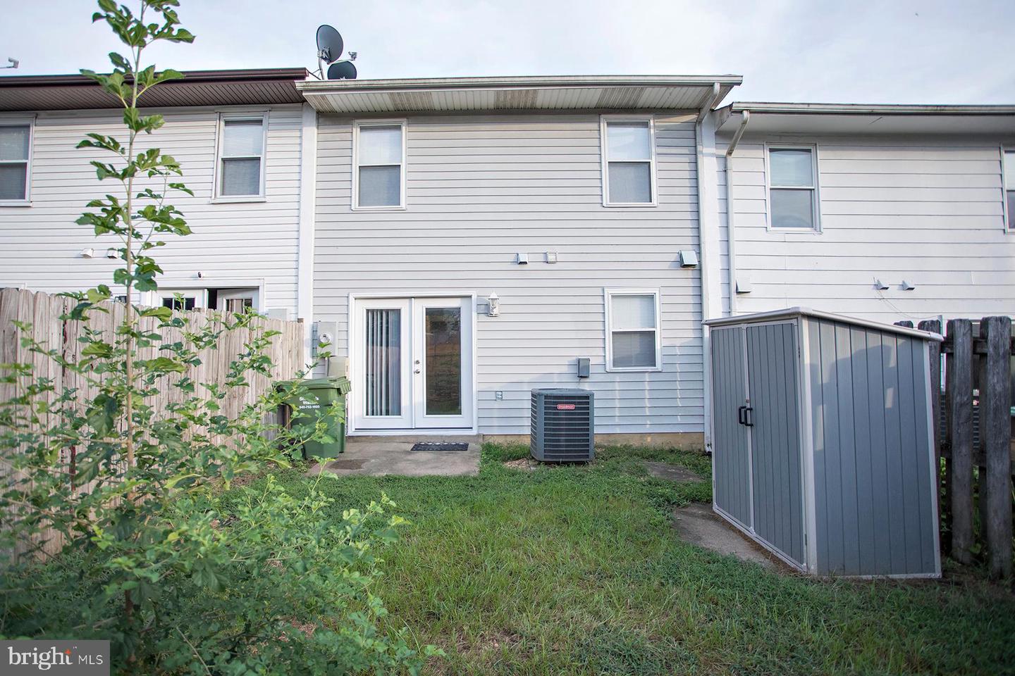124 OAK DR, STAFFORD, Virginia 22554, 3 Bedrooms Bedrooms, 8 Rooms Rooms,1 BathroomBathrooms,Residential,For sale,124 OAK DR,VAST2042166 MLS # VAST2042166