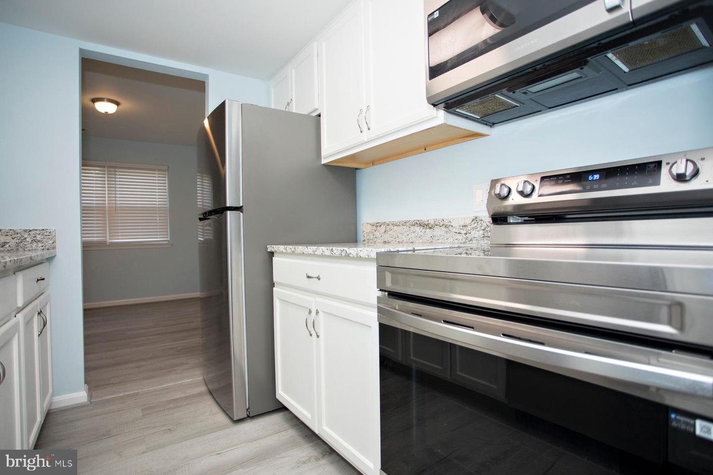 124 OAK DR, STAFFORD, Virginia 22554, 3 Bedrooms Bedrooms, 8 Rooms Rooms,1 BathroomBathrooms,Residential,For sale,124 OAK DR,VAST2042166 MLS # VAST2042166