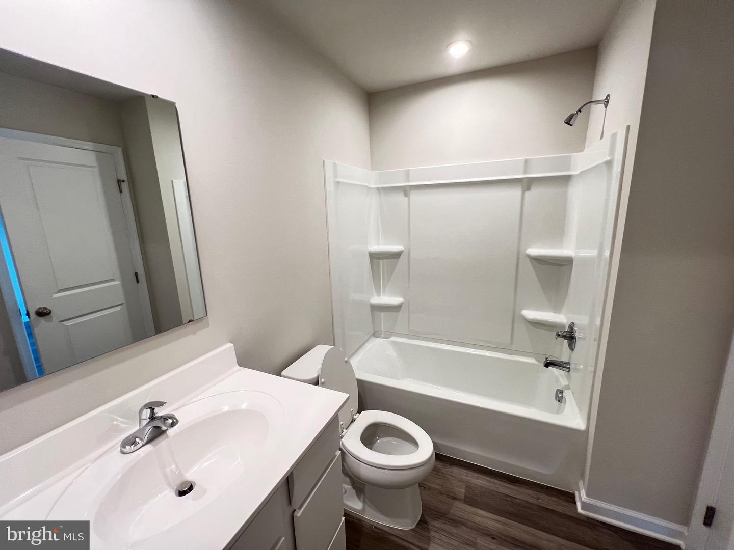 105 WILLIAMS ST, STRASBURG, Virginia 22657, 3 Bedrooms Bedrooms, ,2 BathroomsBathrooms,Residential,For sale,105 WILLIAMS ST,VASH2012332 MLS # VASH2012332