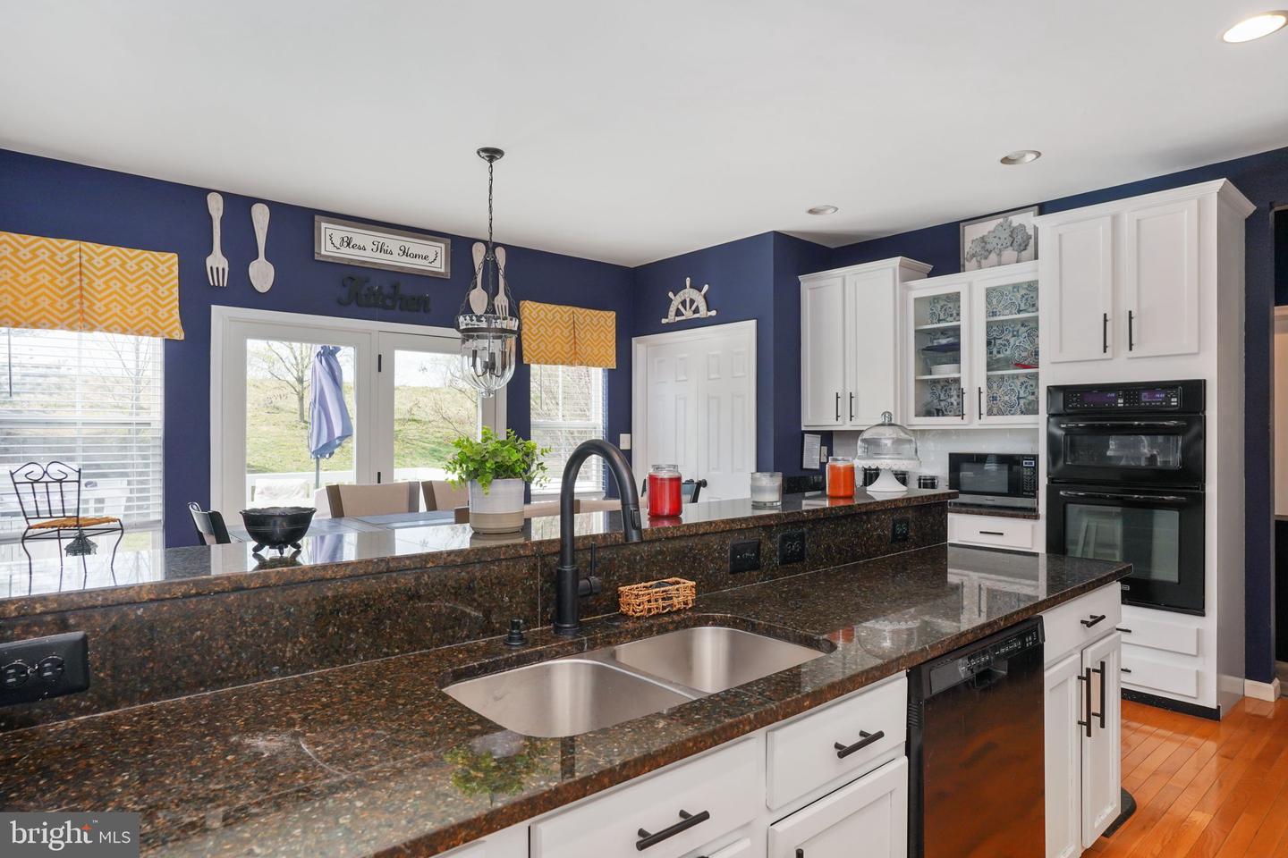 1112 PICKETT ST, FREDERICKSBURG, Virginia 22401, 6 Bedrooms Bedrooms, ,3 BathroomsBathrooms,Residential,For sale,1112 PICKETT ST,VAFB2008846 MLS # VAFB2008846