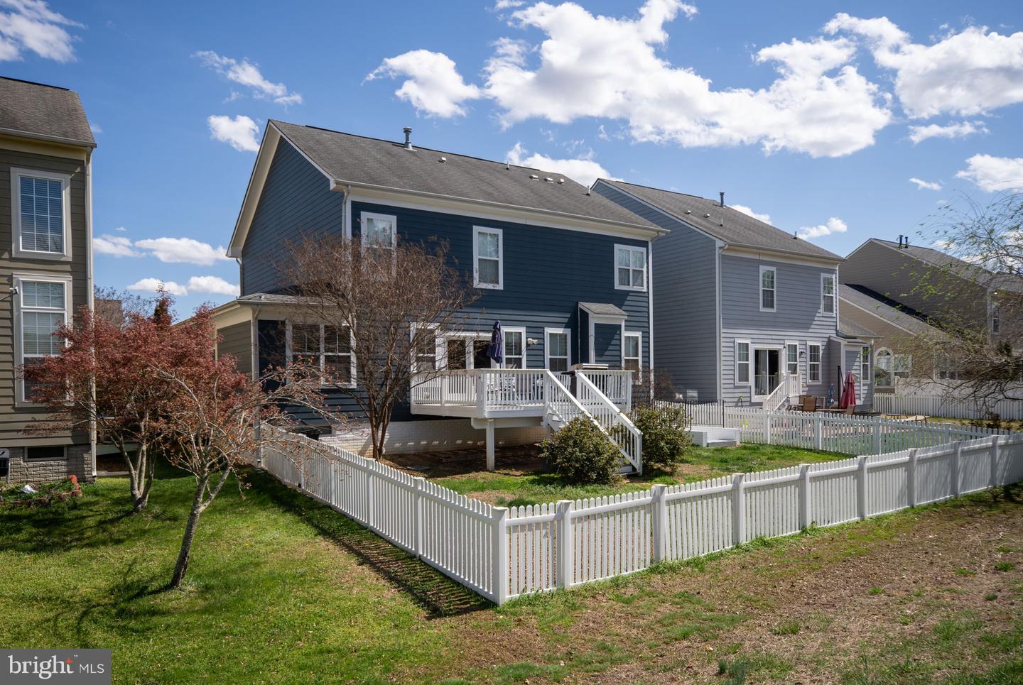 1112 PICKETT ST, FREDERICKSBURG, Virginia 22401, 6 Bedrooms Bedrooms, ,3 BathroomsBathrooms,Residential,For sale,1112 PICKETT ST,VAFB2008846 MLS # VAFB2008846