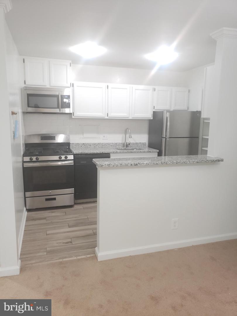 12658 DARA DR #102, WOODBRIDGE, Virginia 22192, 3 Bedrooms Bedrooms, ,1 BathroomBathrooms,Residential,For sale,12658 DARA DR #102,VAPW2096858 MLS # VAPW2096858