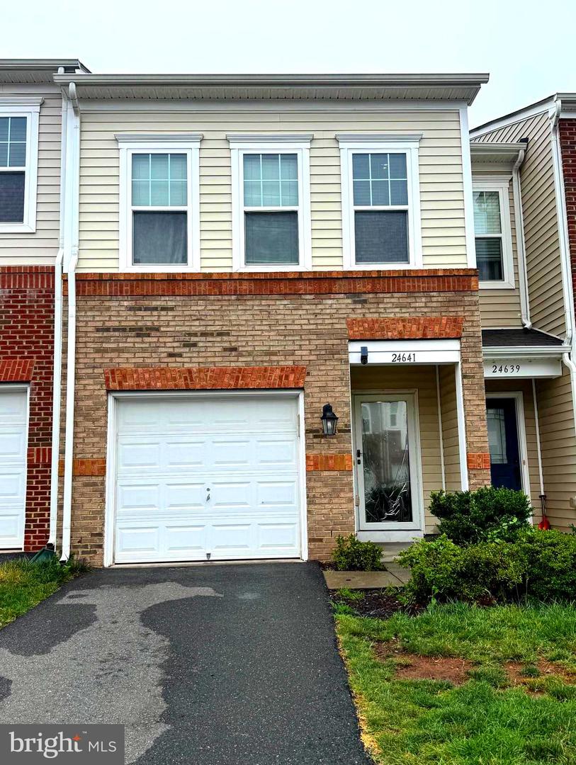 24641 GREYSTEEL SQ, ALDIE, Virginia 20105, 3 Bedrooms Bedrooms, ,2 BathroomsBathrooms,Residential,For sale,24641 GREYSTEEL SQ,VALO2101050 MLS # VALO2101050