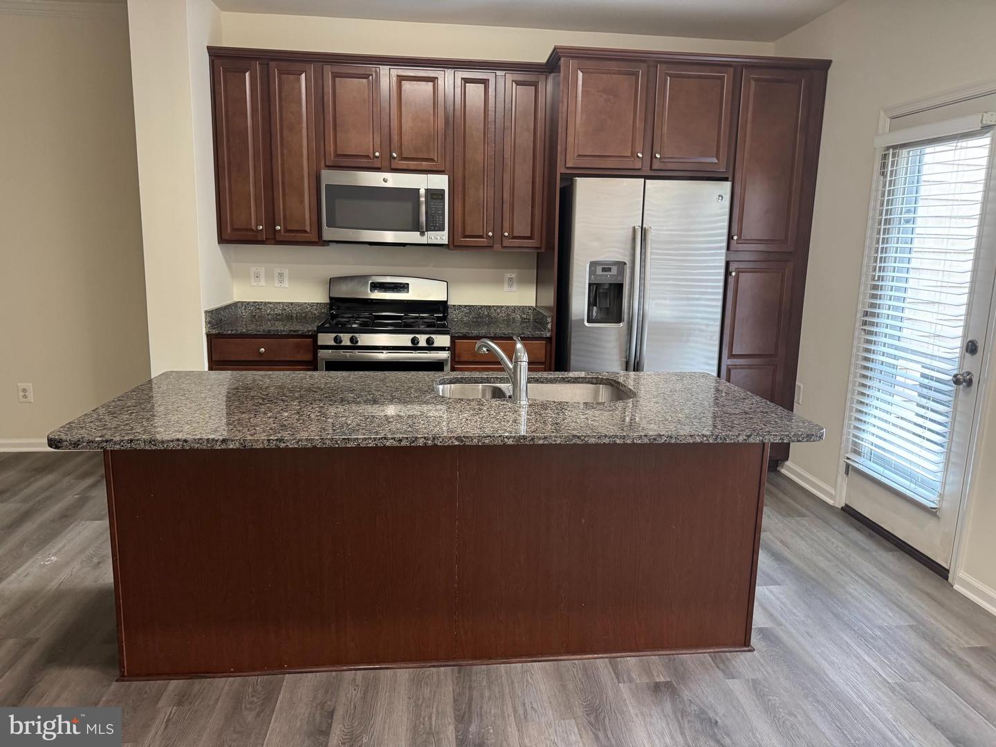 24641 GREYSTEEL SQ, ALDIE, Virginia 20105, 3 Bedrooms Bedrooms, ,2 BathroomsBathrooms,Residential,For sale,24641 GREYSTEEL SQ,VALO2101050 MLS # VALO2101050