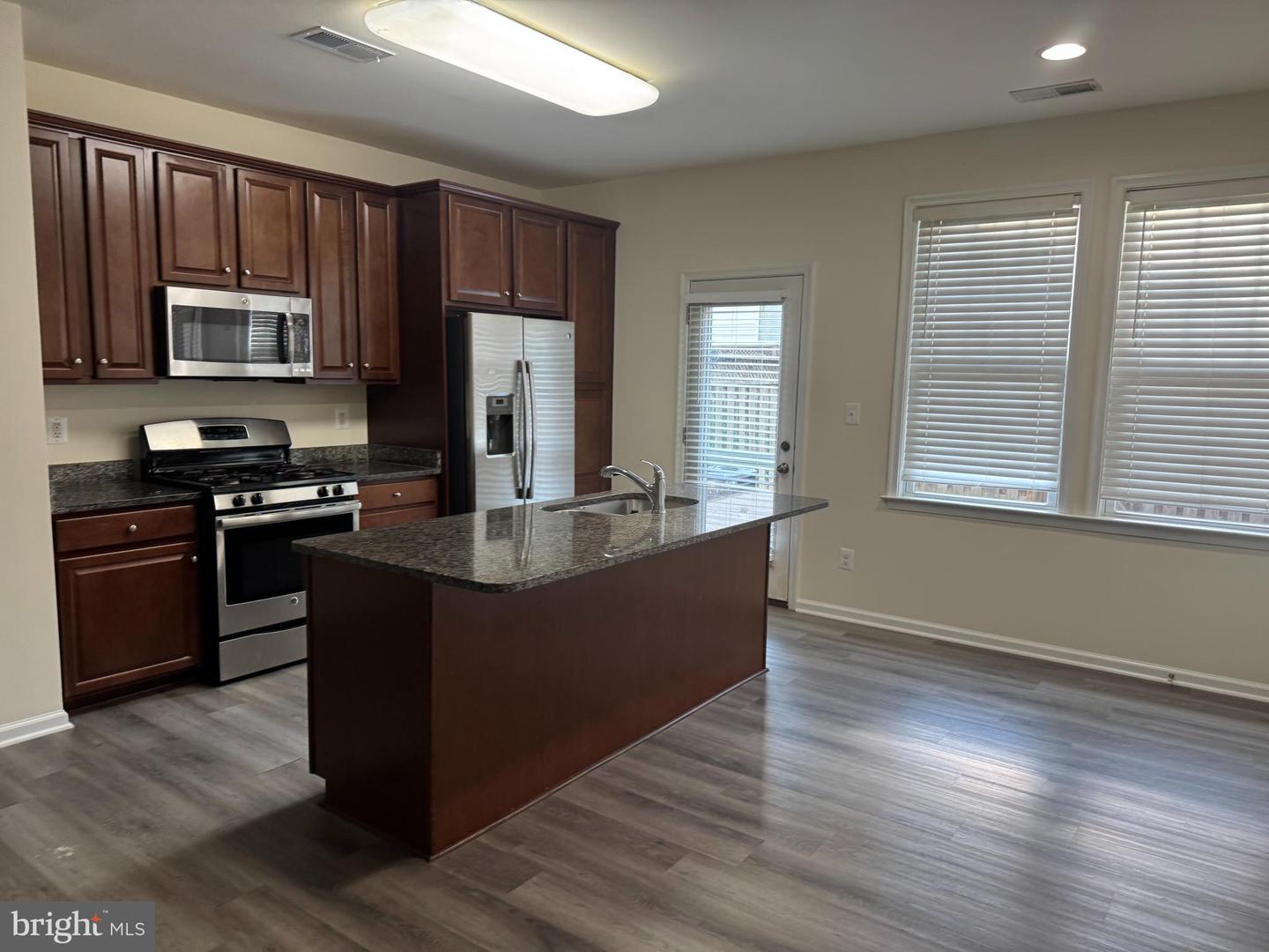 24641 GREYSTEEL SQ, ALDIE, Virginia 20105, 3 Bedrooms Bedrooms, ,2 BathroomsBathrooms,Residential,For sale,24641 GREYSTEEL SQ,VALO2101050 MLS # VALO2101050