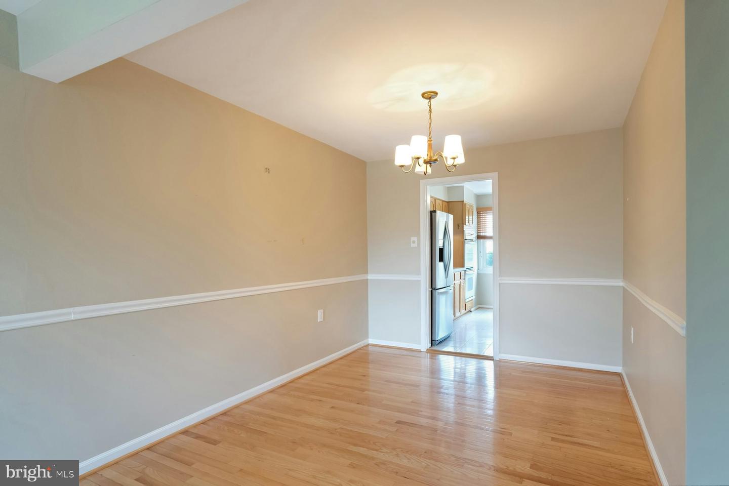 119 DAVIS AVE SW, LEESBURG, Virginia 20175, 4 Bedrooms Bedrooms, ,3 BathroomsBathrooms,Residential,For sale,119 DAVIS AVE SW,VALO2104224 MLS # VALO2104224