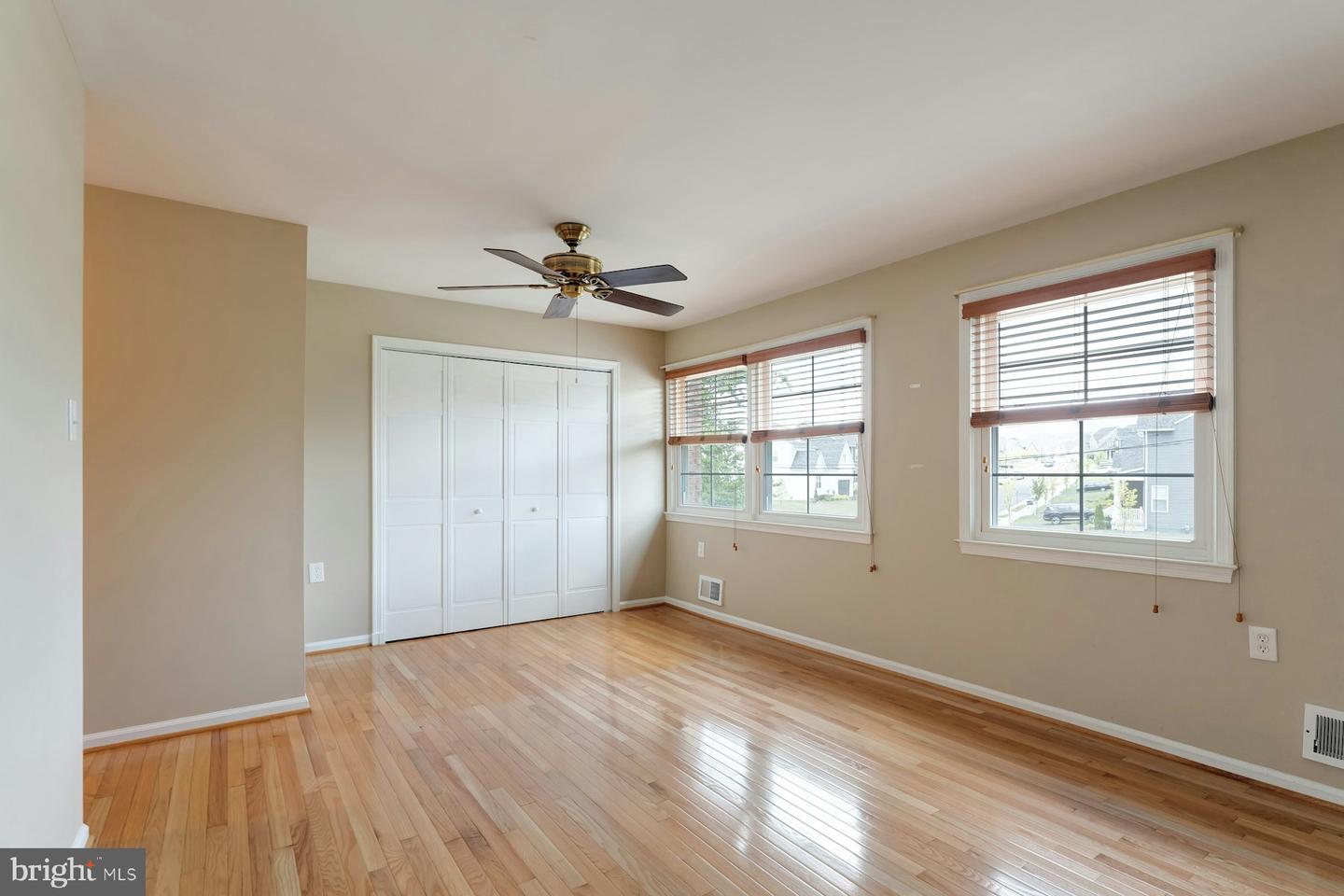 119 DAVIS AVE SW, LEESBURG, Virginia 20175, 4 Bedrooms Bedrooms, ,3 BathroomsBathrooms,Residential,For sale,119 DAVIS AVE SW,VALO2104224 MLS # VALO2104224