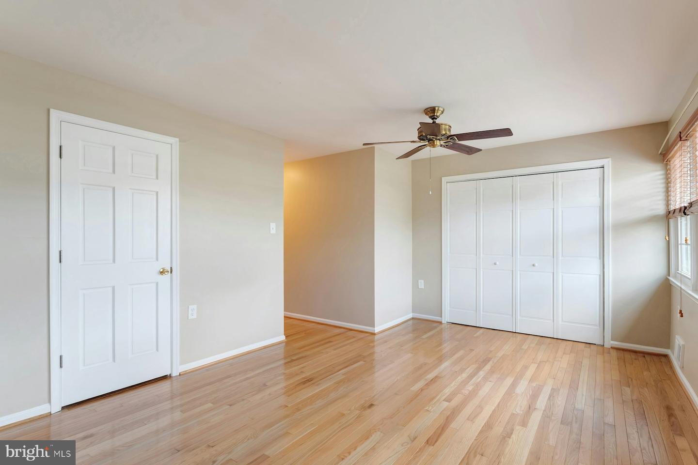 119 DAVIS AVE SW, LEESBURG, Virginia 20175, 4 Bedrooms Bedrooms, ,3 BathroomsBathrooms,Residential,For sale,119 DAVIS AVE SW,VALO2104224 MLS # VALO2104224