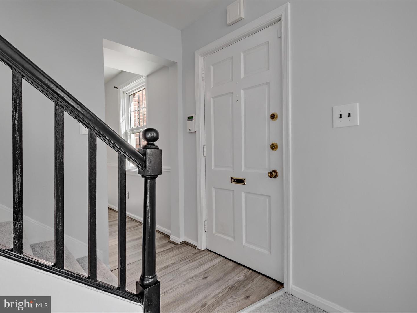 3806 V ST SE #202, WASHINGTON, District Of Columbia 20020, 2 Bedrooms Bedrooms, ,1 BathroomBathrooms,Residential,For sale,3806 V ST SE #202,DCDC2215432 MLS # DCDC2215432