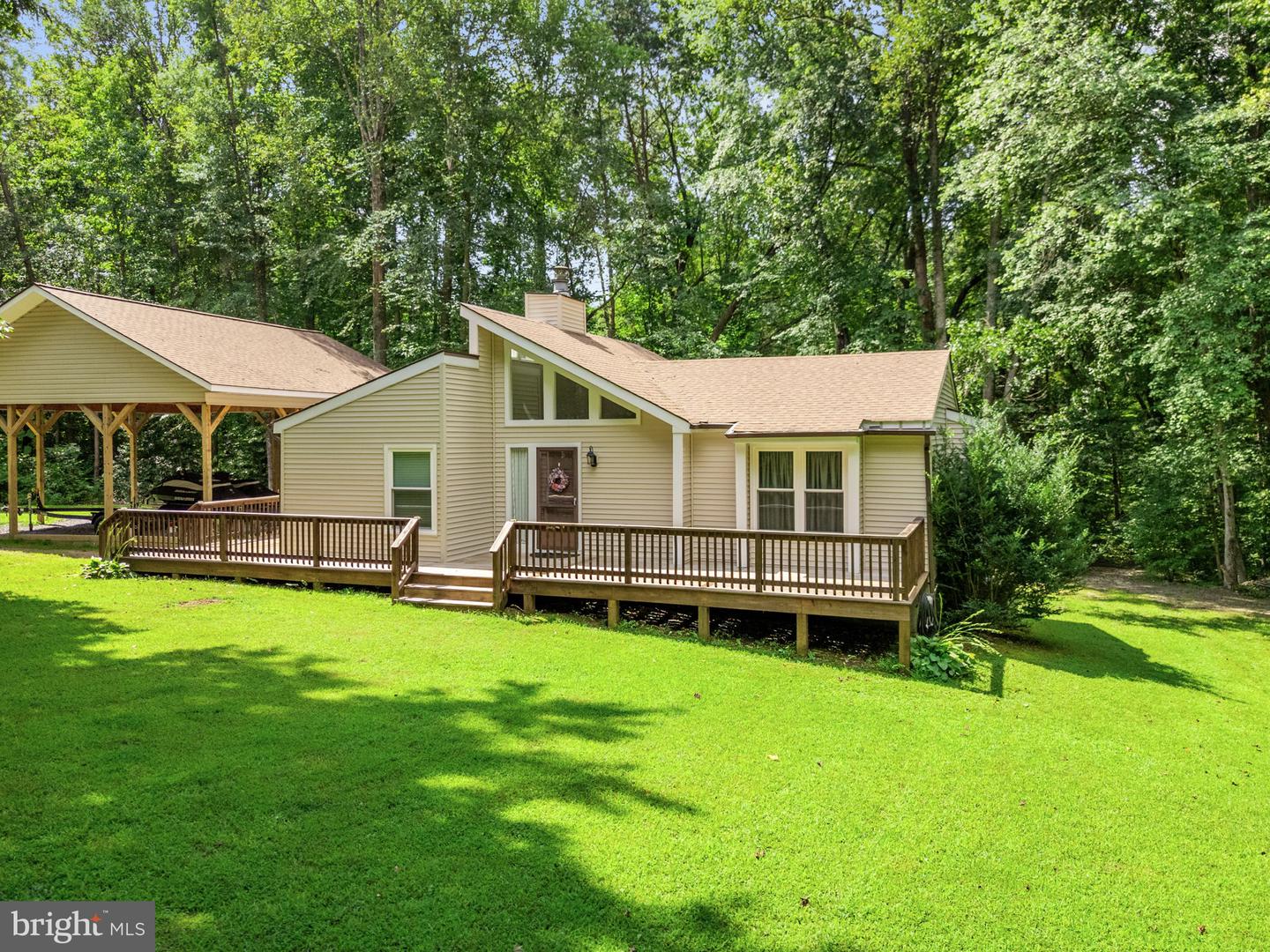 3937 BREAKNOCK RD, BUMPASS, Virginia 23024, 3 Bedrooms Bedrooms, 8 Rooms Rooms,2 BathroomsBathrooms,Residential,For sale,3937 BREAKNOCK RD,VASP2035770 MLS # VASP2035770