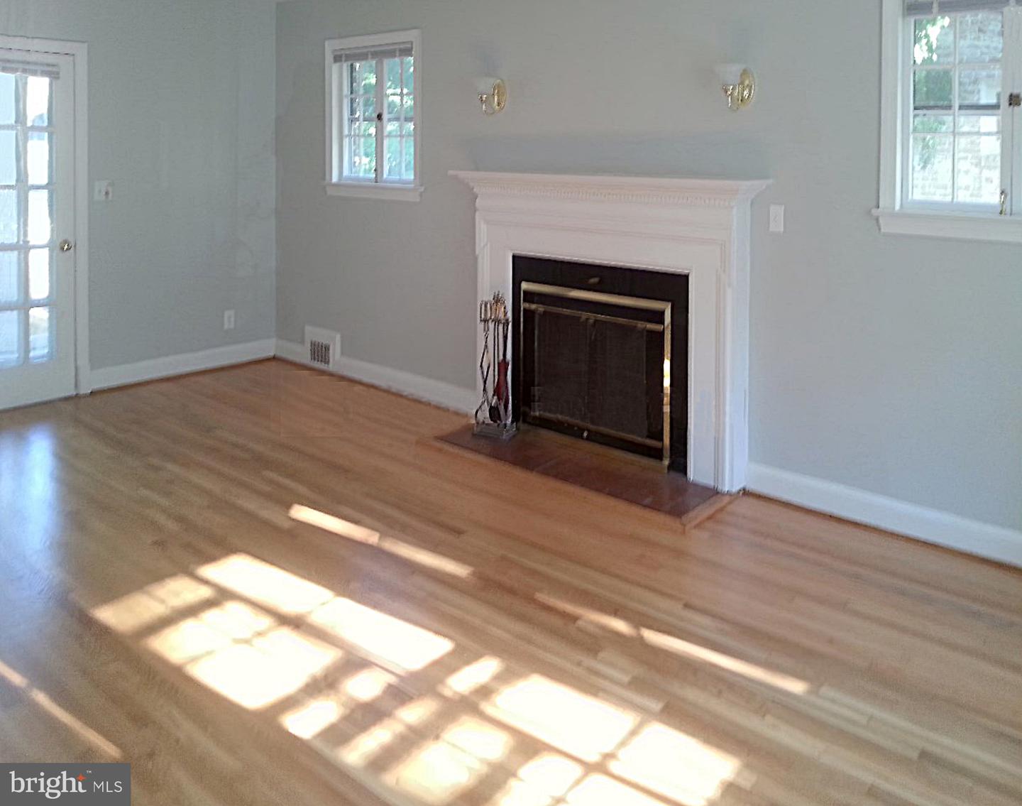 3130 38TH ST NW, WASHINGTON, District Of Columbia 20016, 3 Bedrooms Bedrooms, ,2 BathroomsBathrooms,Residential,For sale,3130 38TH ST NW,DCDC2184812 MLS # DCDC2184812
