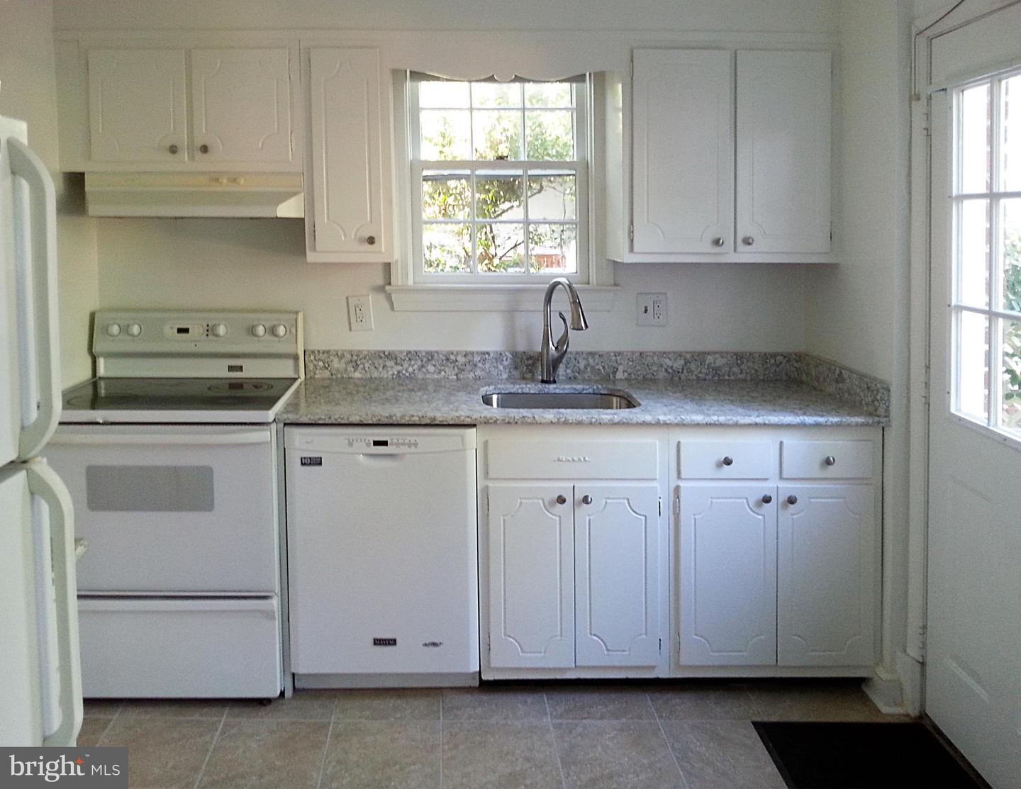 3130 38TH ST NW, WASHINGTON, District Of Columbia 20016, 3 Bedrooms Bedrooms, ,2 BathroomsBathrooms,Residential,For sale,3130 38TH ST NW,DCDC2184812 MLS # DCDC2184812