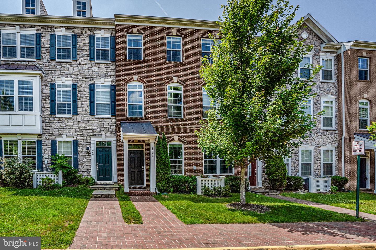 10603 LEGACY LN, FAIRFAX, Virginia 22030, 3 Bedrooms Bedrooms, ,3 BathroomsBathrooms,Residential,For sale,10603 LEGACY LN,VAFC2006600 MLS # VAFC2006600
