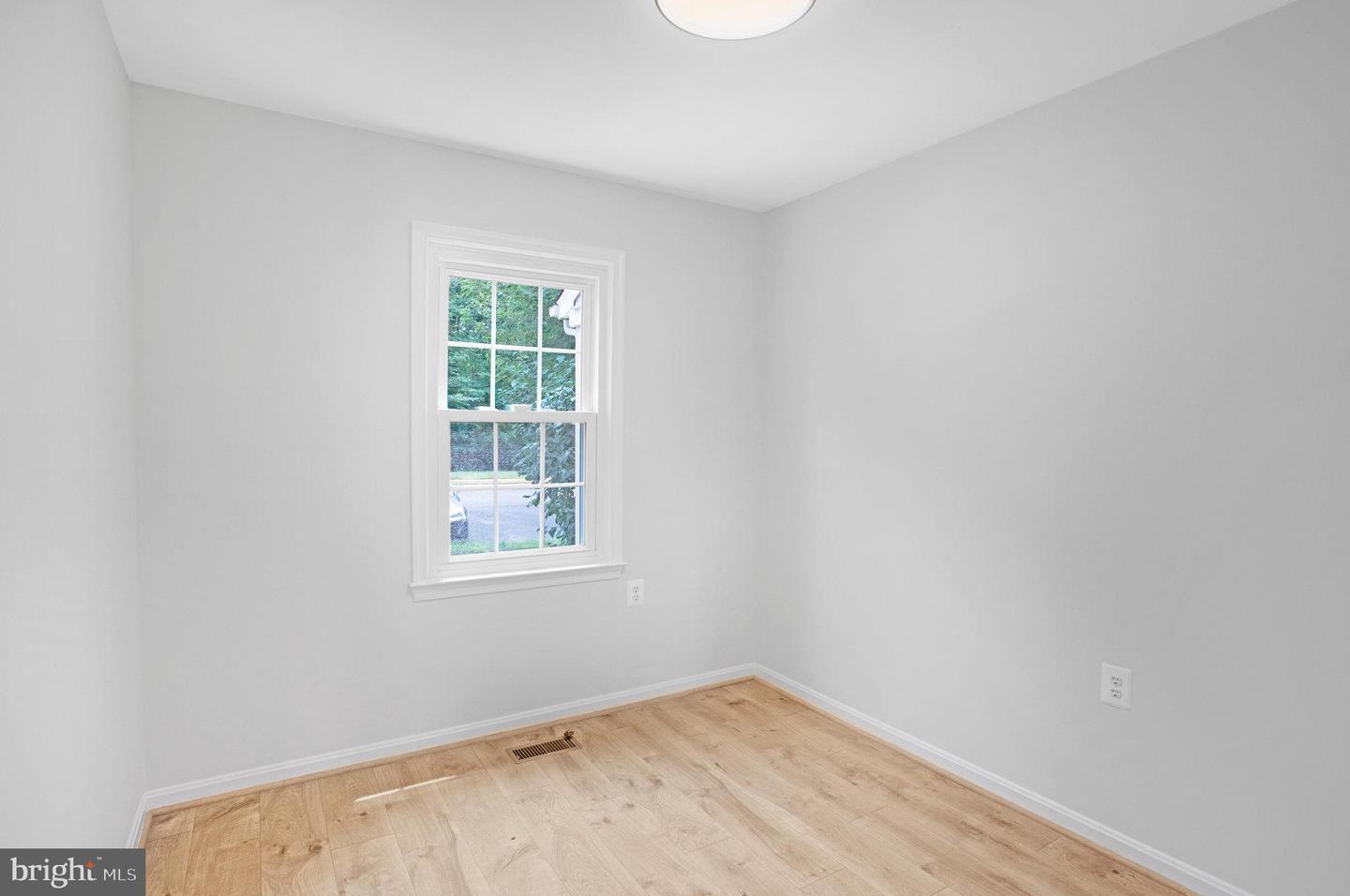 12900 LOCKLEVEN LN, WOODBRIDGE, Virginia 22192, 4 Bedrooms Bedrooms, ,3 BathroomsBathrooms,Residential,For sale,12900 LOCKLEVEN LN,VAPW2099350 MLS # VAPW2099350