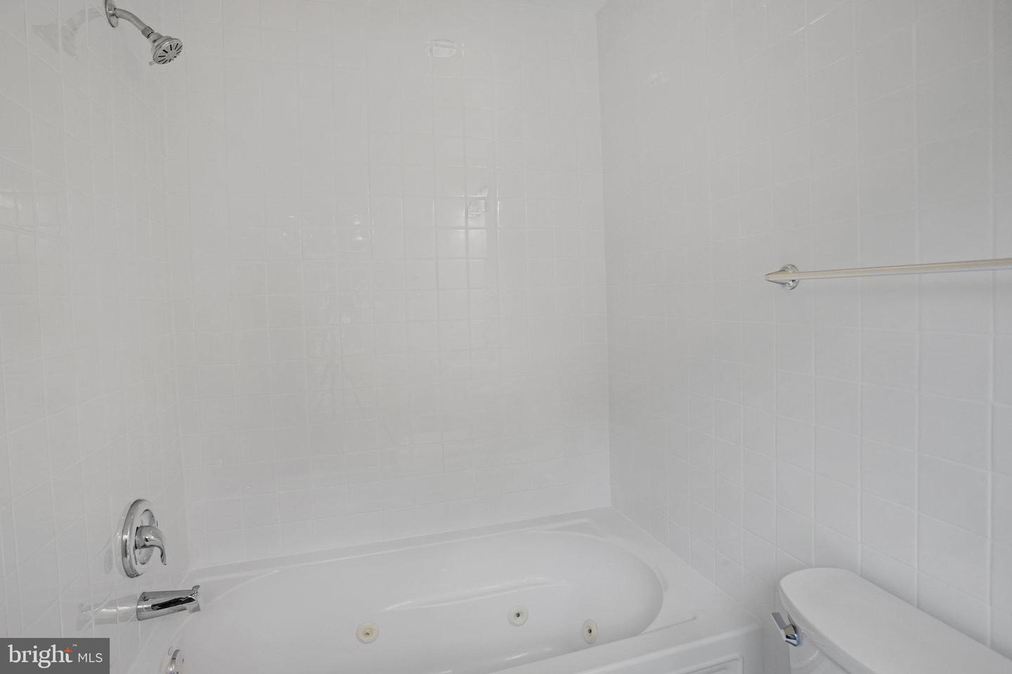 12900 LOCKLEVEN LN, WOODBRIDGE, Virginia 22192, 4 Bedrooms Bedrooms, ,3 BathroomsBathrooms,Residential,For sale,12900 LOCKLEVEN LN,VAPW2099350 MLS # VAPW2099350