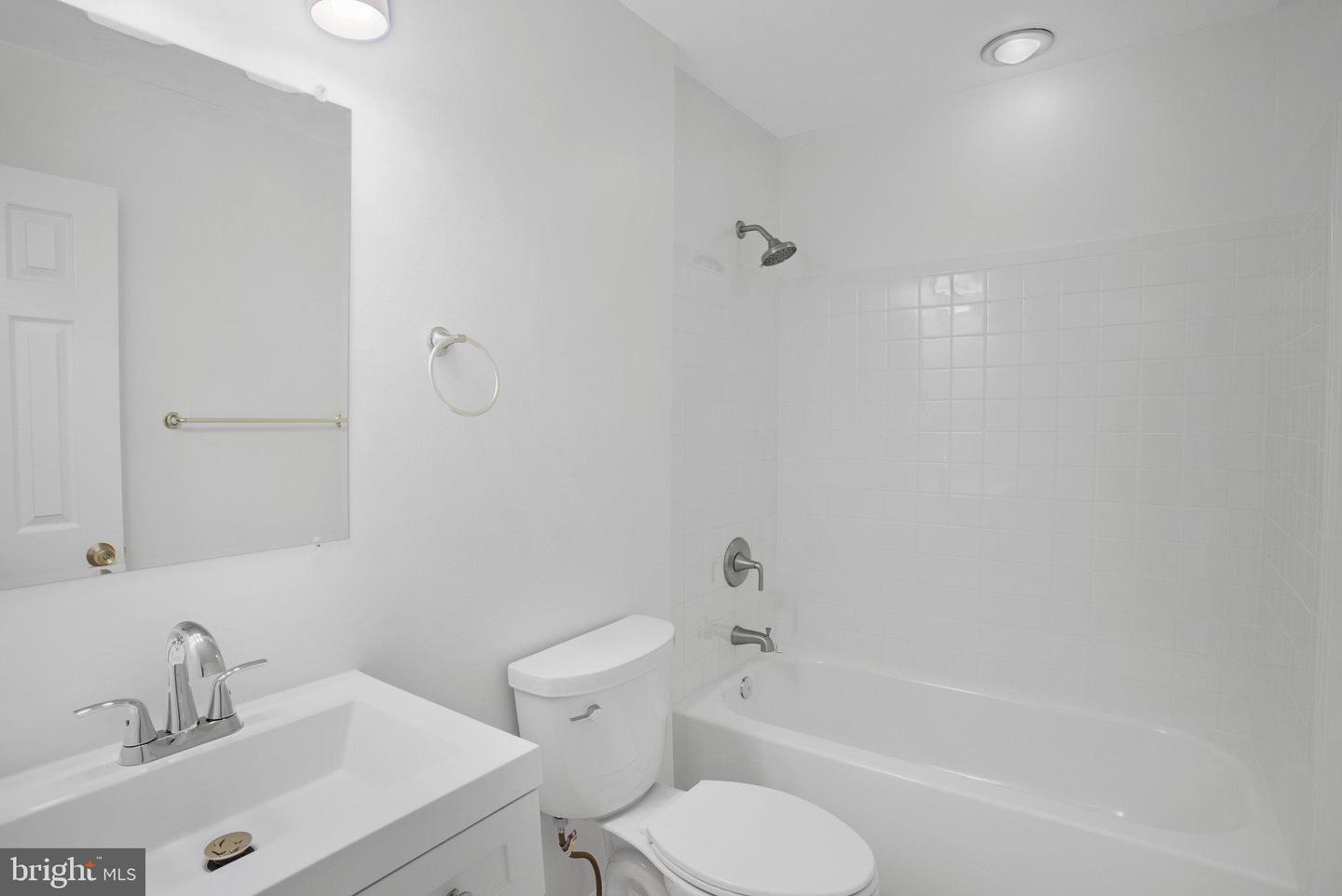 12900 LOCKLEVEN LN, WOODBRIDGE, Virginia 22192, 4 Bedrooms Bedrooms, ,3 BathroomsBathrooms,Residential,For sale,12900 LOCKLEVEN LN,VAPW2099350 MLS # VAPW2099350