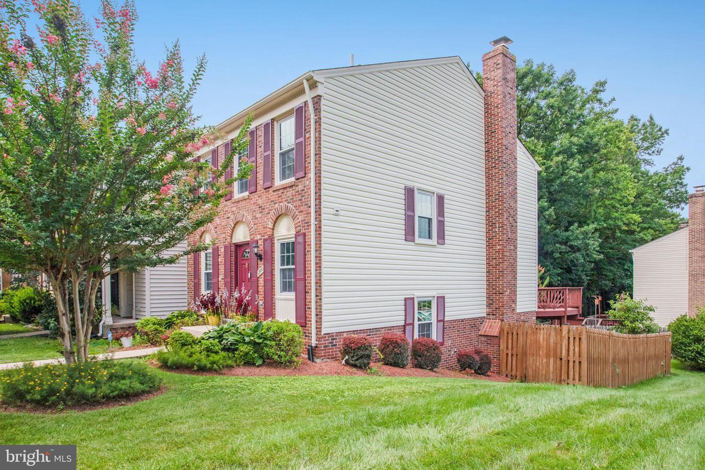 12900 LOCKLEVEN LN, WOODBRIDGE, Virginia 22192, 4 Bedrooms Bedrooms, ,3 BathroomsBathrooms,Residential,For sale,12900 LOCKLEVEN LN,VAPW2099350 MLS # VAPW2099350