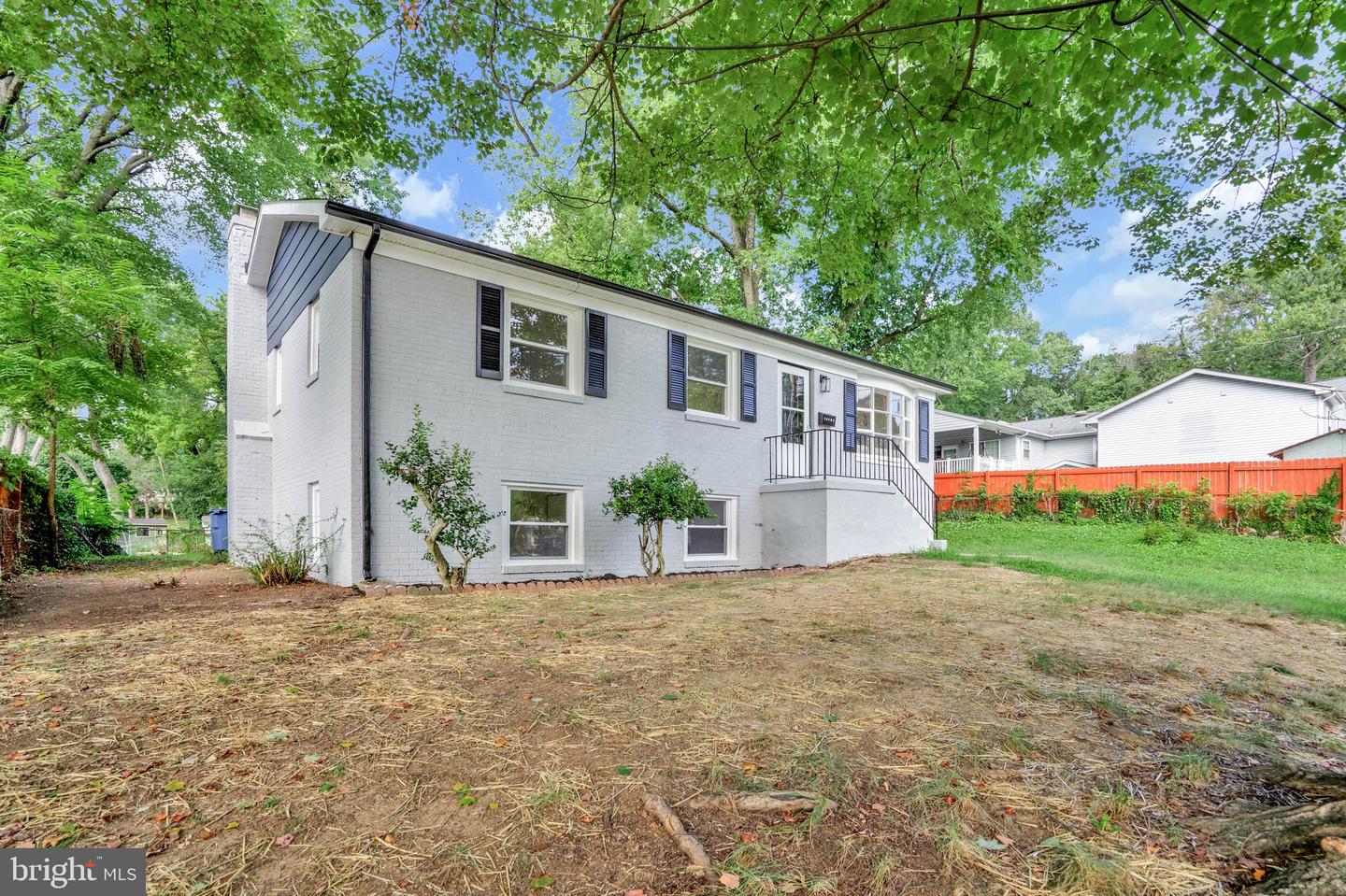 14103 ESSEX DR, WOODBRIDGE, Virginia 22191, 5 Bedrooms Bedrooms, ,2 BathroomsBathrooms,Residential,For sale,14103 ESSEX DR,VAPW2102034 MLS # VAPW2102034