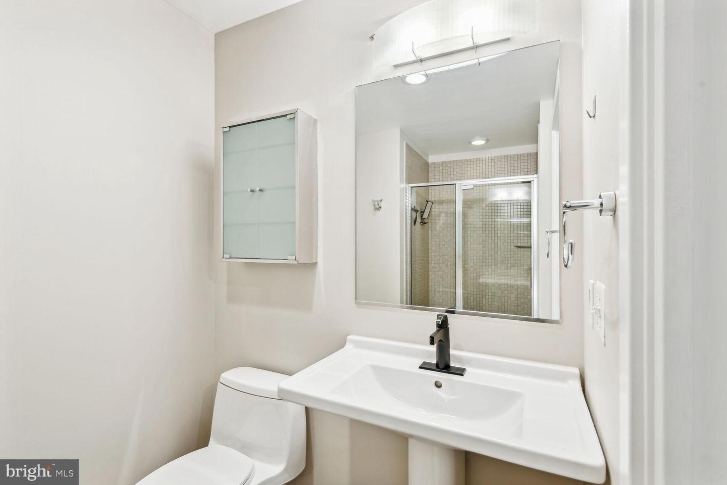 2125 14TH ST NW #319, WASHINGTON, District Of Columbia 20009, 1 Bedroom Bedrooms, ,1 BathroomBathrooms,Residential,For sale,2125 14TH ST NW #319,DCDC2216058 MLS # DCDC2216058