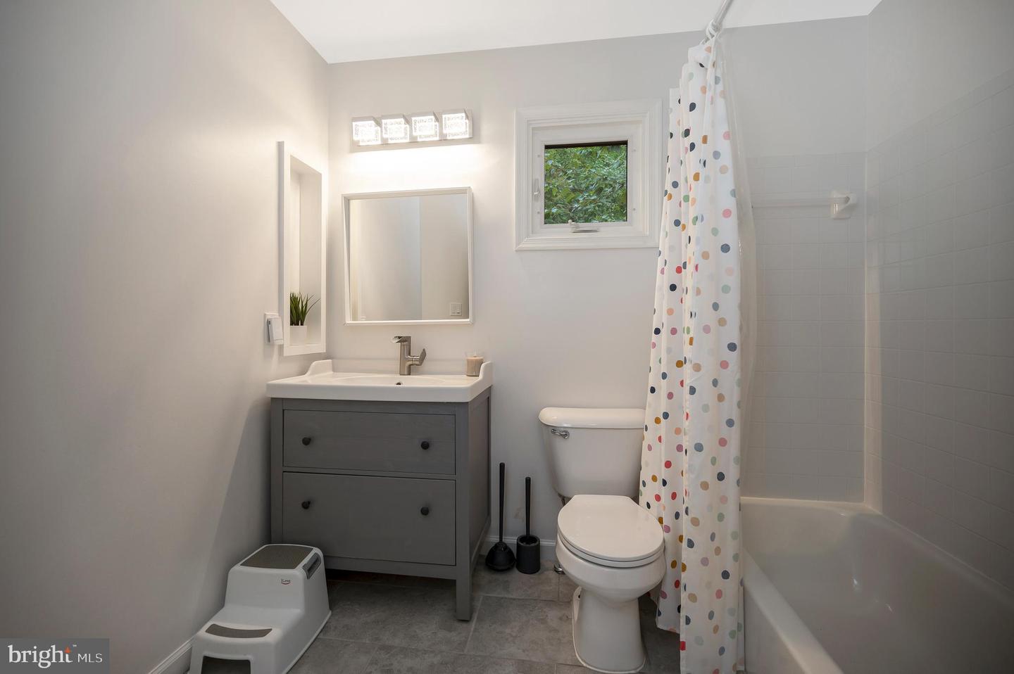 15356 BALD EAGLE LN, WOODBRIDGE, Virginia 22191, 4 Bedrooms Bedrooms, 10 Rooms Rooms,2 BathroomsBathrooms,Residential,For sale,15356 BALD EAGLE LN,VAPW2102098 MLS # VAPW2102098