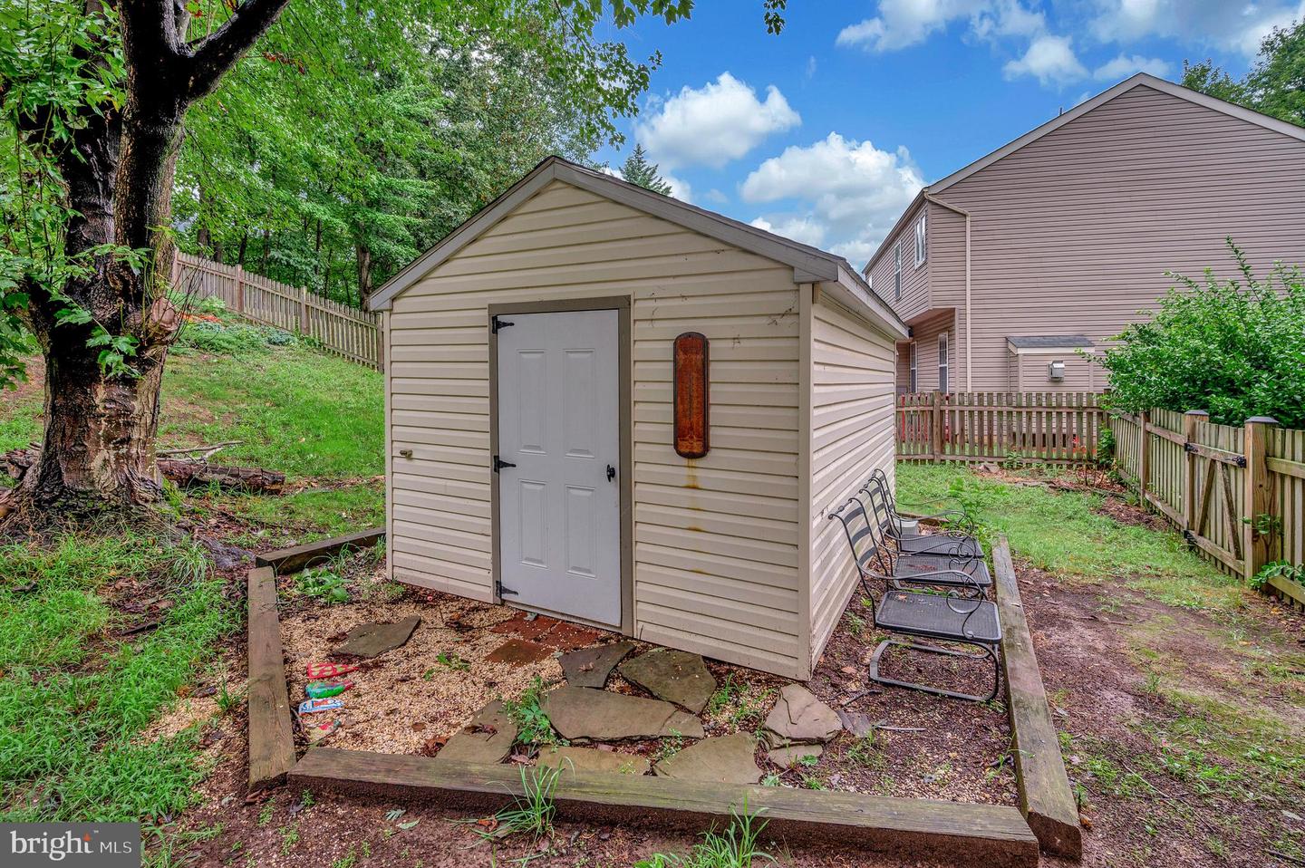 15356 BALD EAGLE LN, WOODBRIDGE, Virginia 22191, 4 Bedrooms Bedrooms, 10 Rooms Rooms,2 BathroomsBathrooms,Residential,For sale,15356 BALD EAGLE LN,VAPW2102098 MLS # VAPW2102098