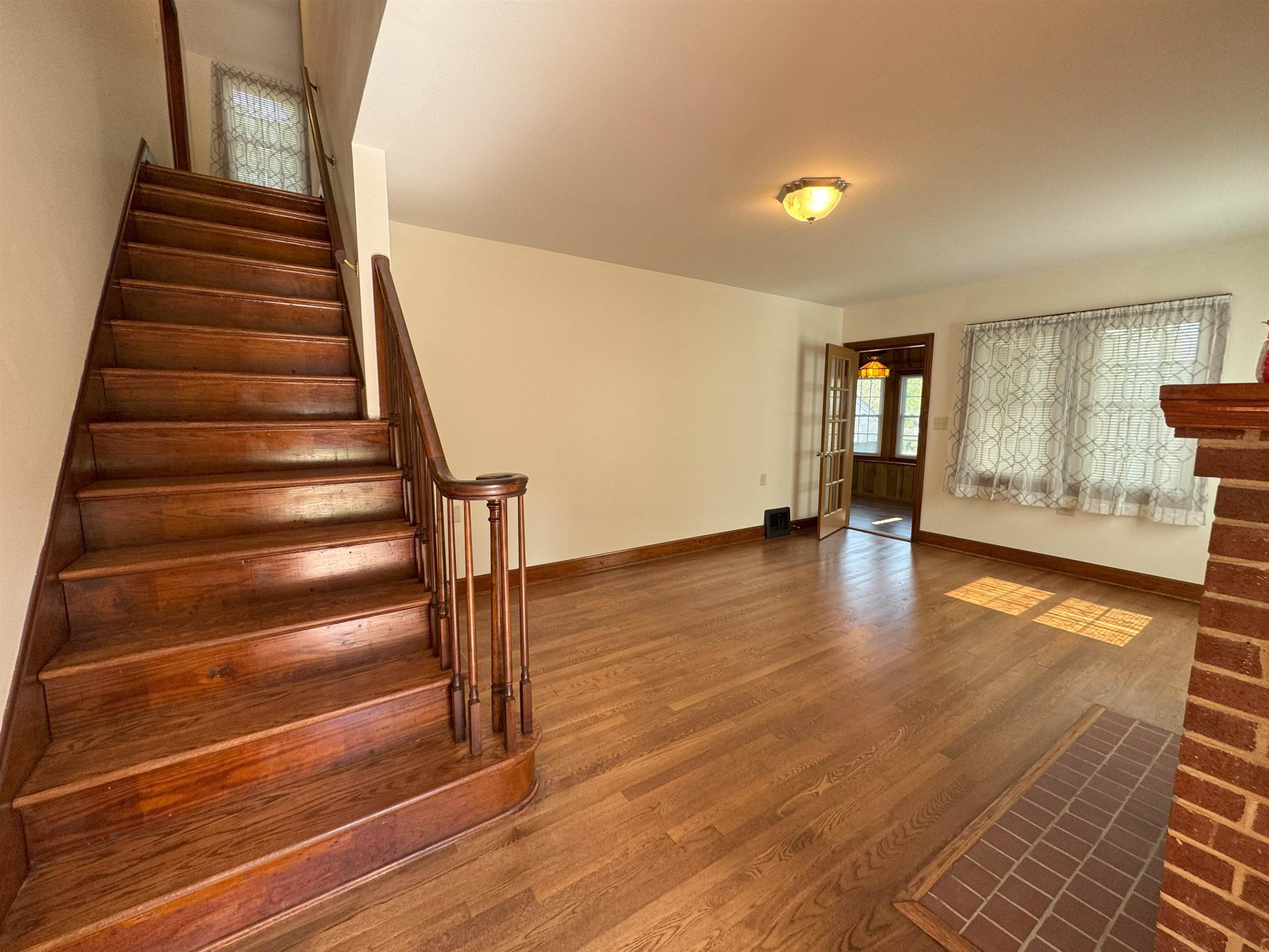 135 N CENTRAL AVE, CRAIGSVILLE, Virginia 24430, 3 Bedrooms Bedrooms, ,2 BathroomsBathrooms,Residential,135 N CENTRAL AVE,668266 MLS # 668266
