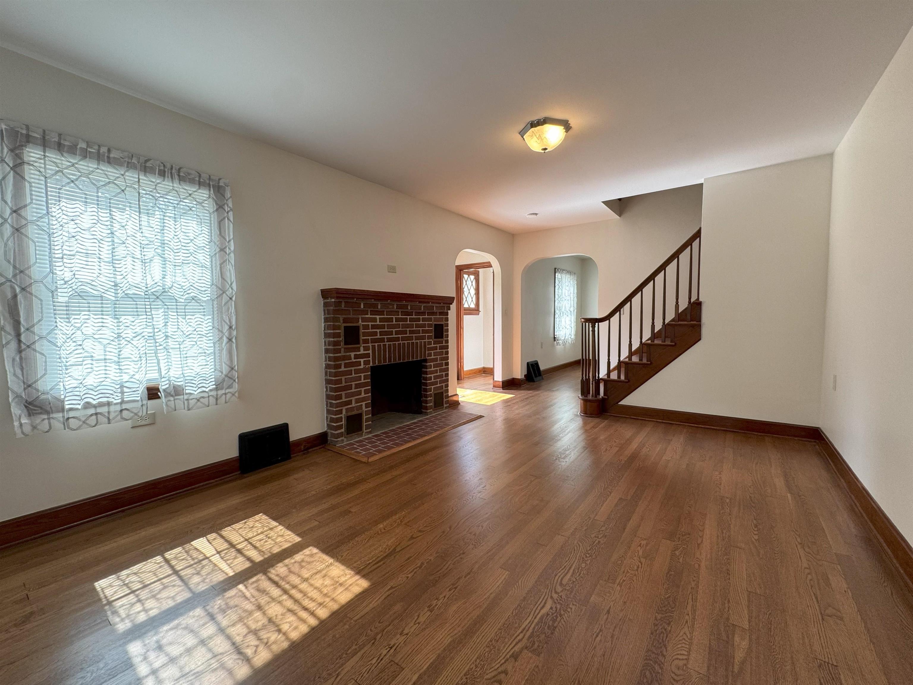 135 N CENTRAL AVE, CRAIGSVILLE, Virginia 24430, 3 Bedrooms Bedrooms, ,2 BathroomsBathrooms,Residential,135 N CENTRAL AVE,668266 MLS # 668266