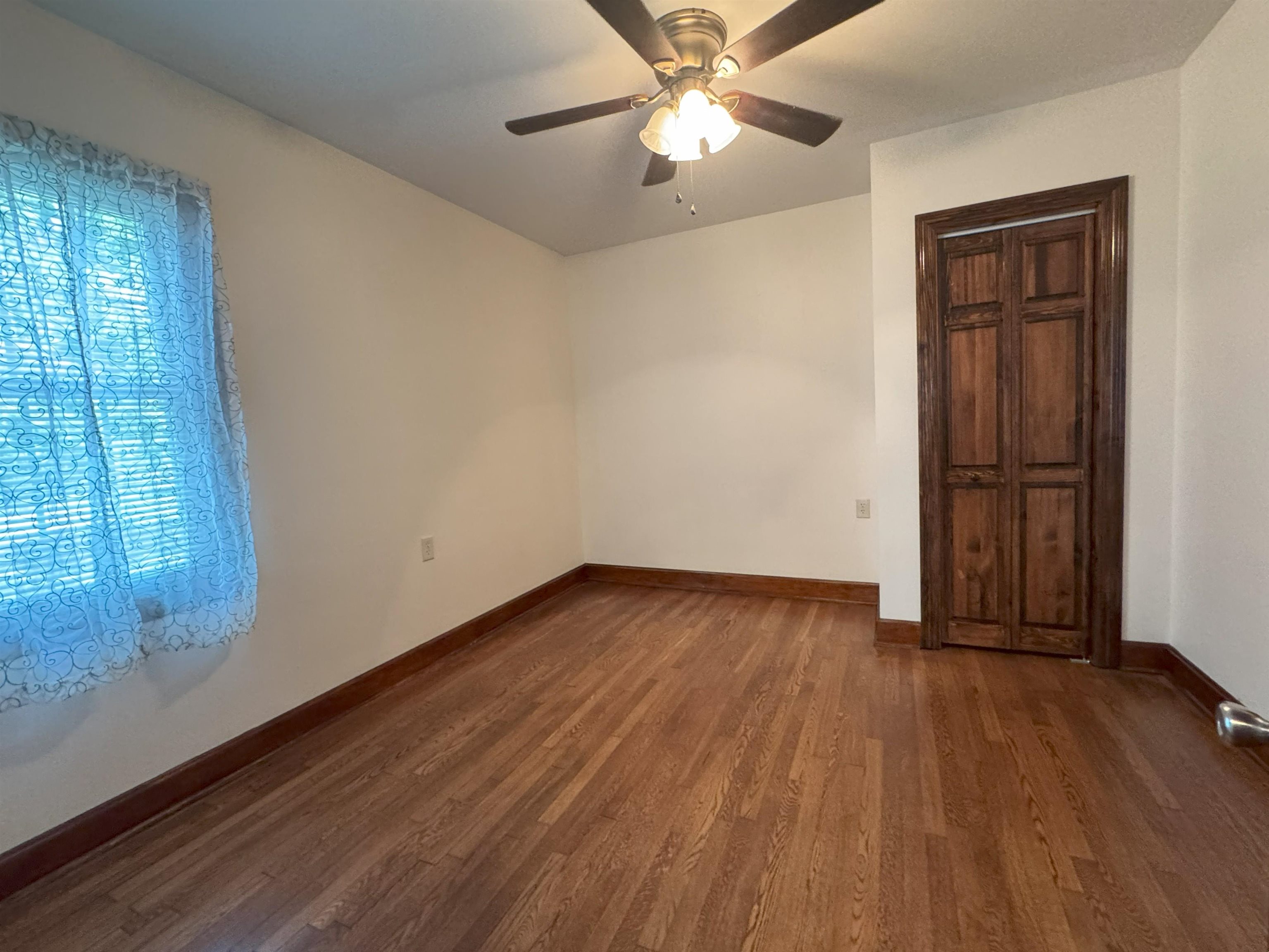 135 N CENTRAL AVE, CRAIGSVILLE, Virginia 24430, 3 Bedrooms Bedrooms, ,2 BathroomsBathrooms,Residential,135 N CENTRAL AVE,668266 MLS # 668266