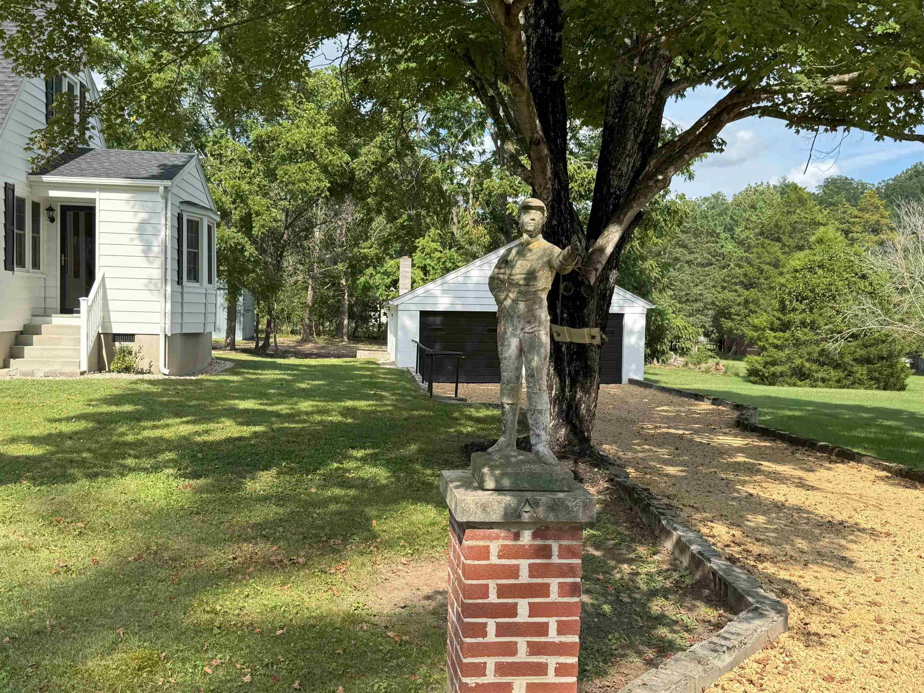 135 N CENTRAL AVE, CRAIGSVILLE, Virginia 24430, 3 Bedrooms Bedrooms, ,2 BathroomsBathrooms,Residential,135 N CENTRAL AVE,668266 MLS # 668266
