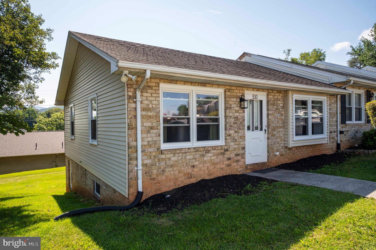 530 POW MORR DR, FRONT ROYAL, Virginia 22630, 2 Bedrooms Bedrooms, ,2 BathroomsBathrooms,Residential,For sale,530 POW MORR DR,VAWR2012072 MLS # VAWR2012072