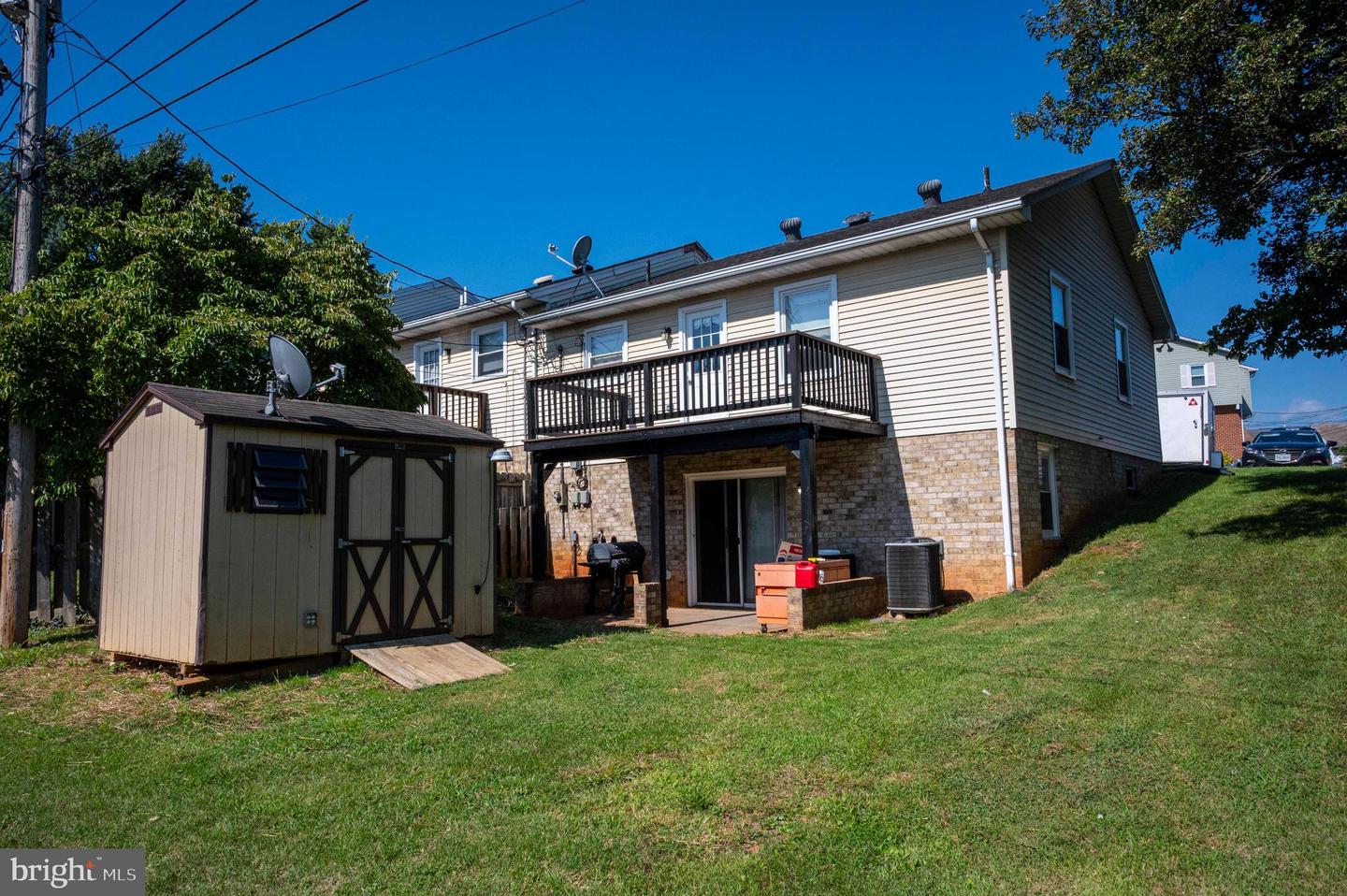 530 POW MORR DR, FRONT ROYAL, Virginia 22630, 2 Bedrooms Bedrooms, ,2 BathroomsBathrooms,Residential,For sale,530 POW MORR DR,VAWR2012072 MLS # VAWR2012072