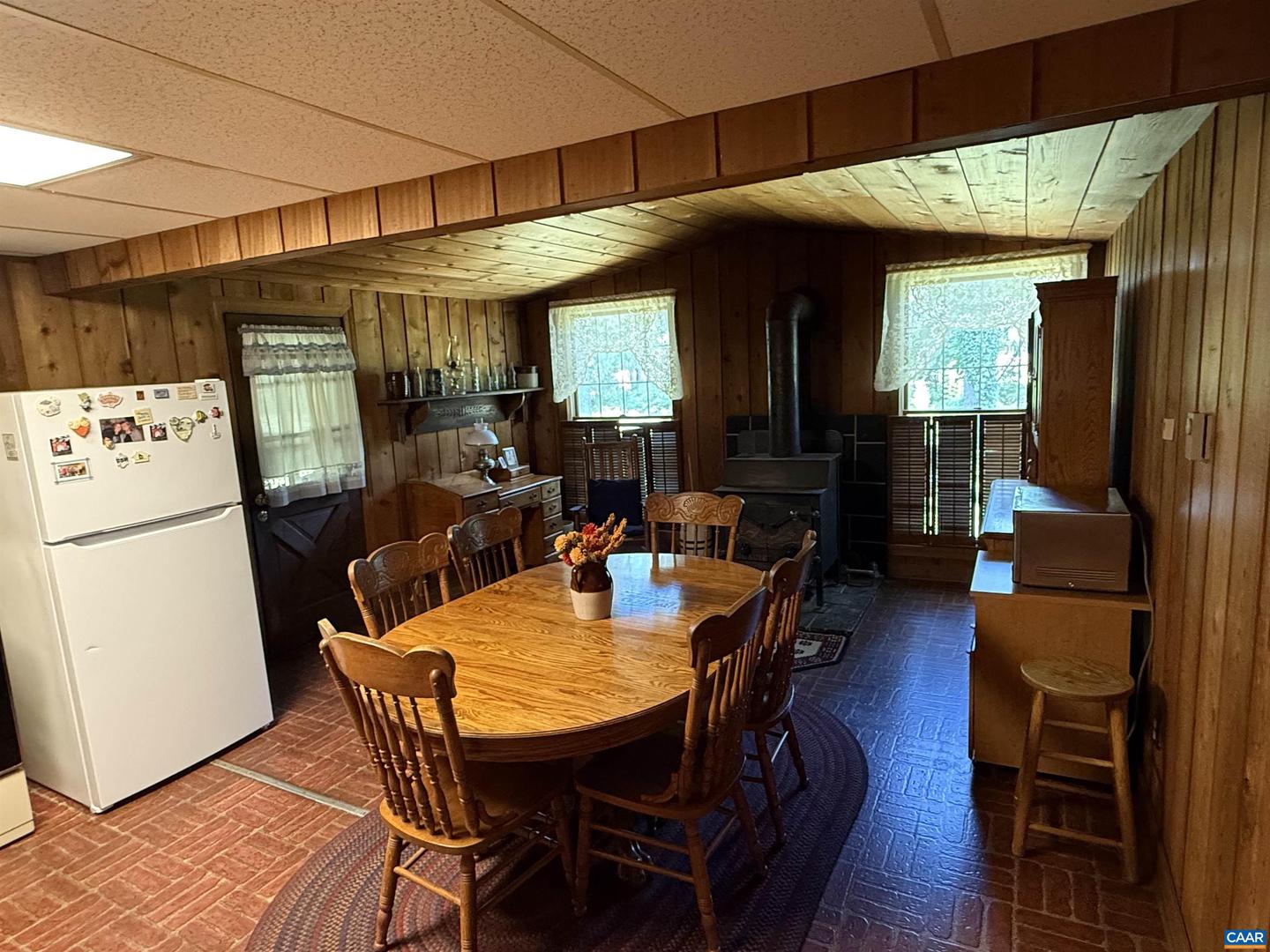 5609 NEW LINE RD, GUM SPRING, Virginia 23065, 3 Bedrooms Bedrooms, ,1 BathroomBathrooms,Residential,For sale,5609 NEW LINE RD,668265 MLS # 668265
